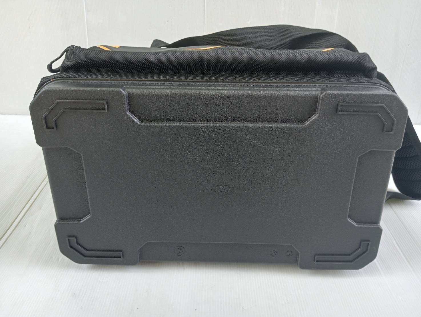 กระเป๋าเครื่องมือช่าง DWST560103-DW100 DEWALT รุ่น 100 ปี