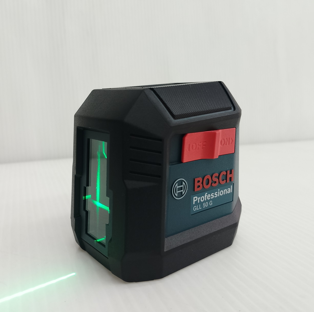 เลเซอร์ระดับ2เส้น แสงเขียว GLL50G BOSCH