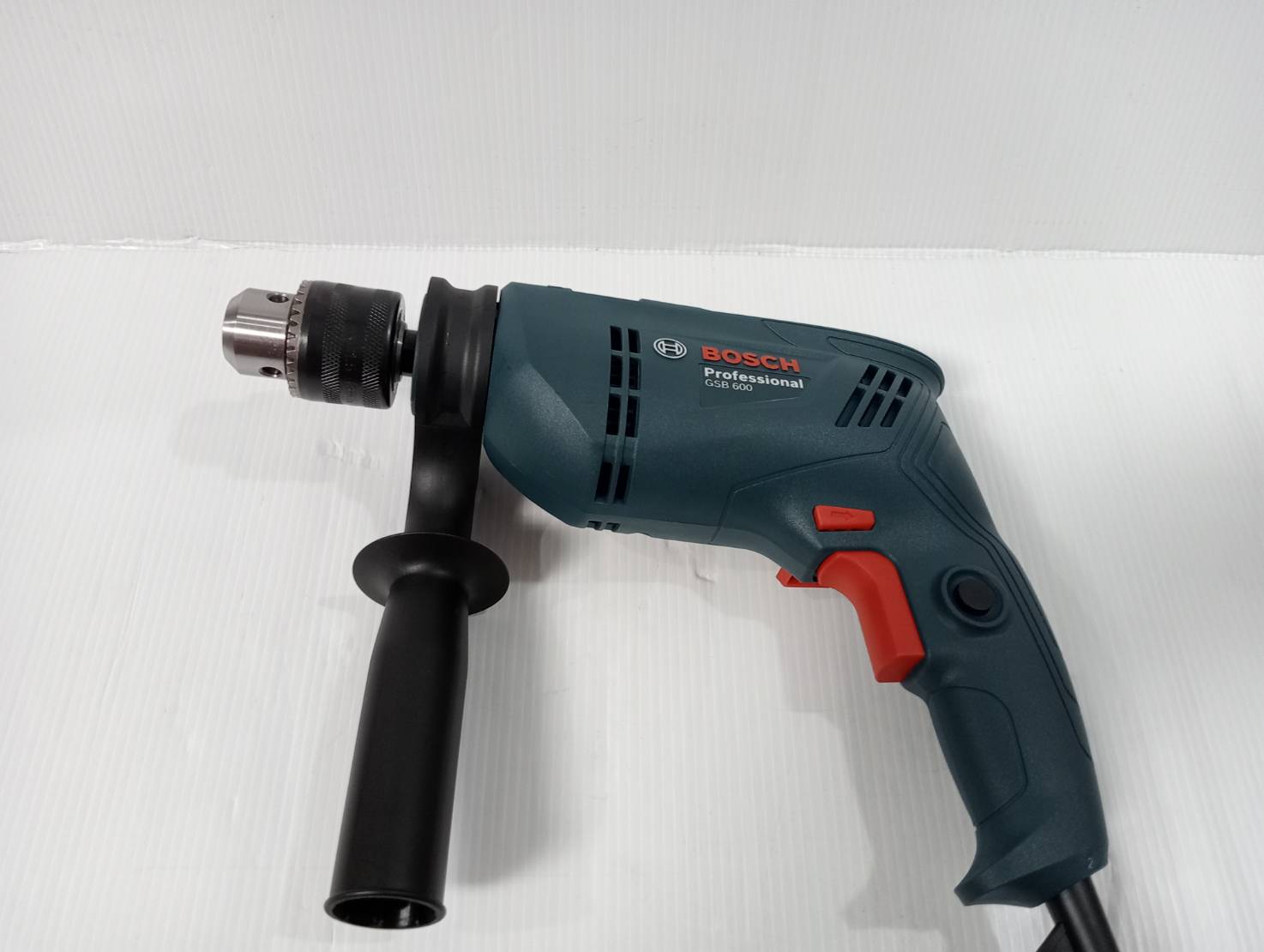 สว่านกระแทก1/2 GSB600 Fisherman box kit BOSCH