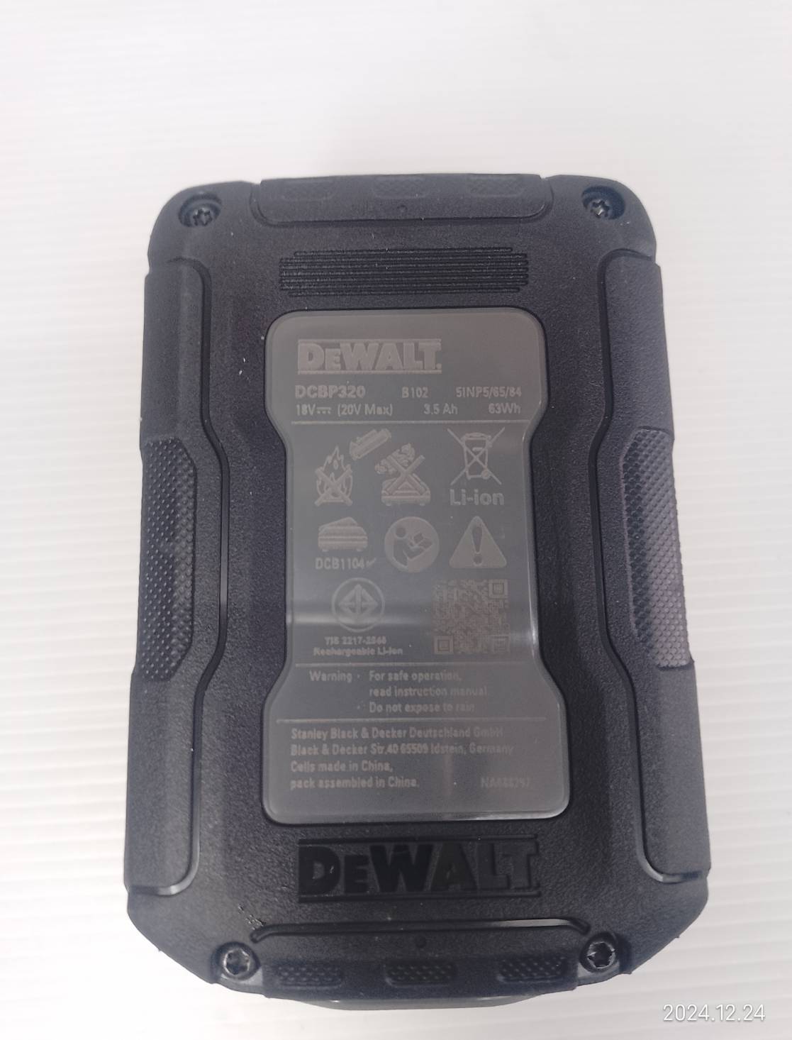 DEWALT แบตเตอรี่ Powerstack 20V / 3.5Ah DCBP320-B1
