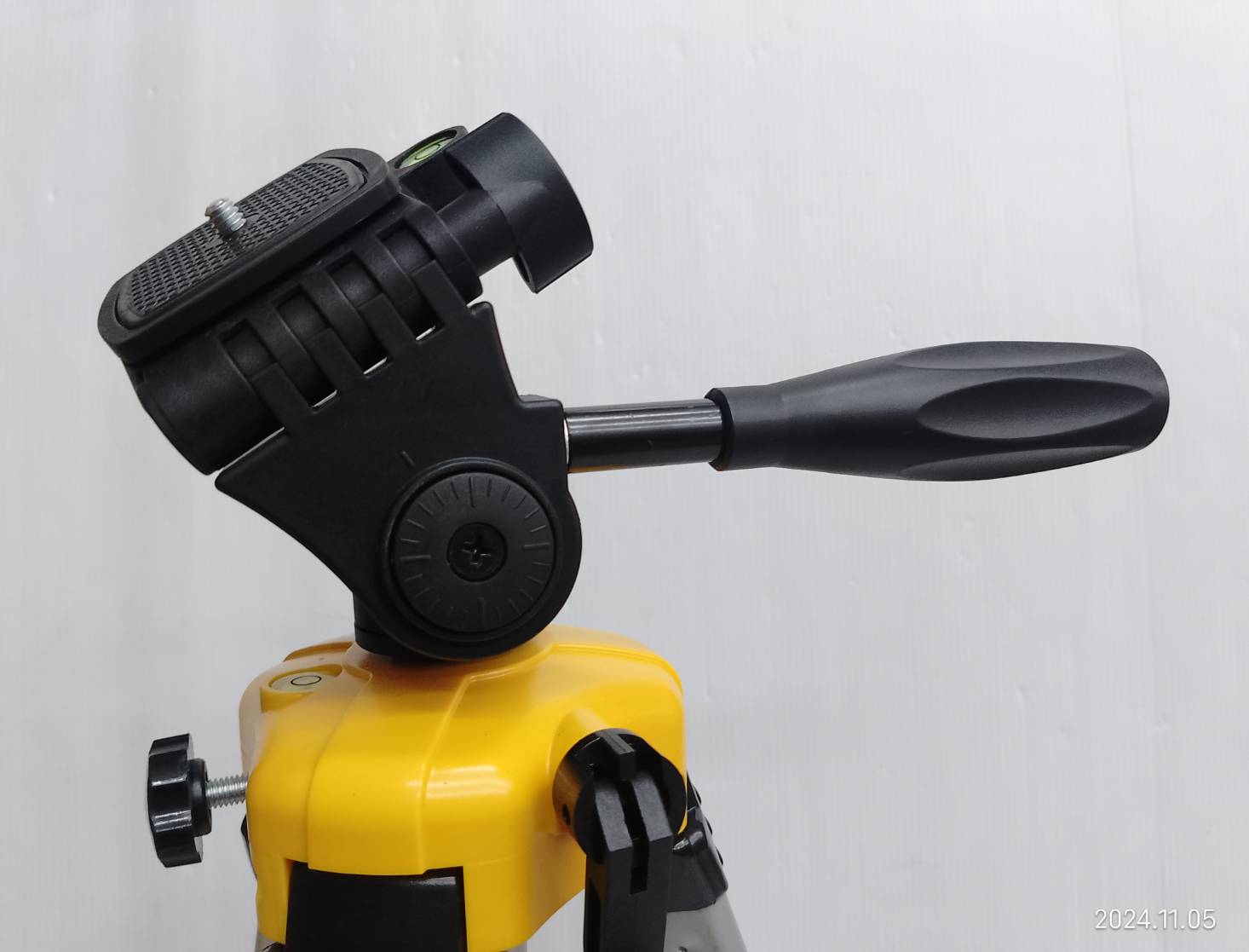 ขาตั้งกล้อง DW0881T DEWALT