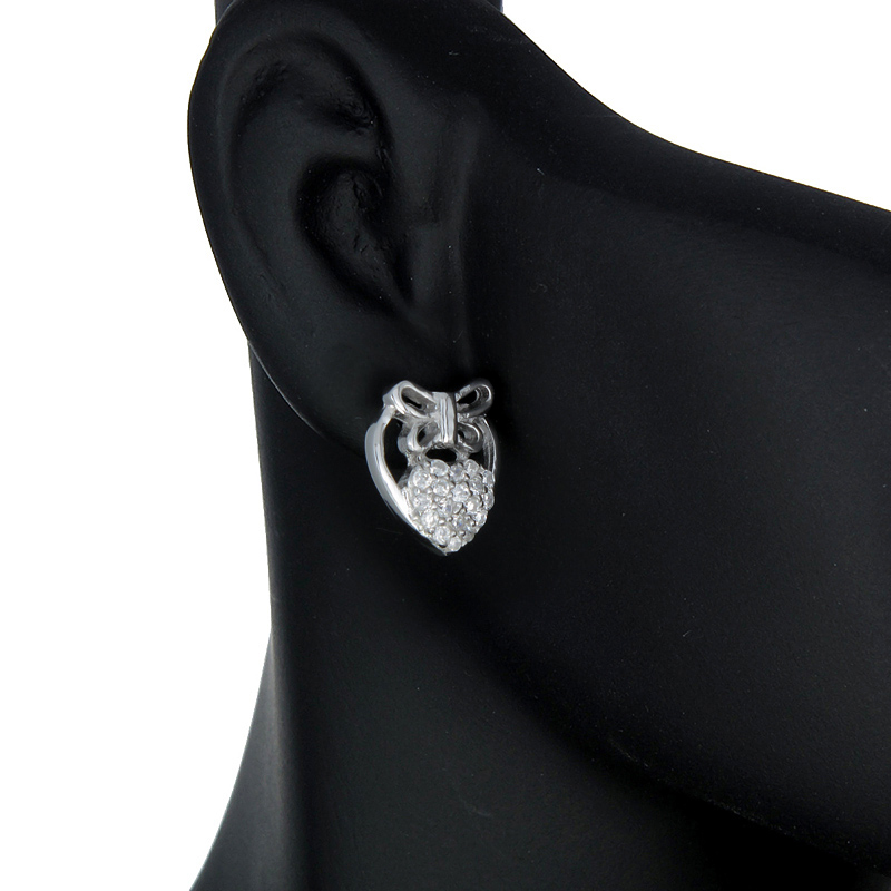 ต่างหูเงินแท้925ประดับเพรชแท้สวิส