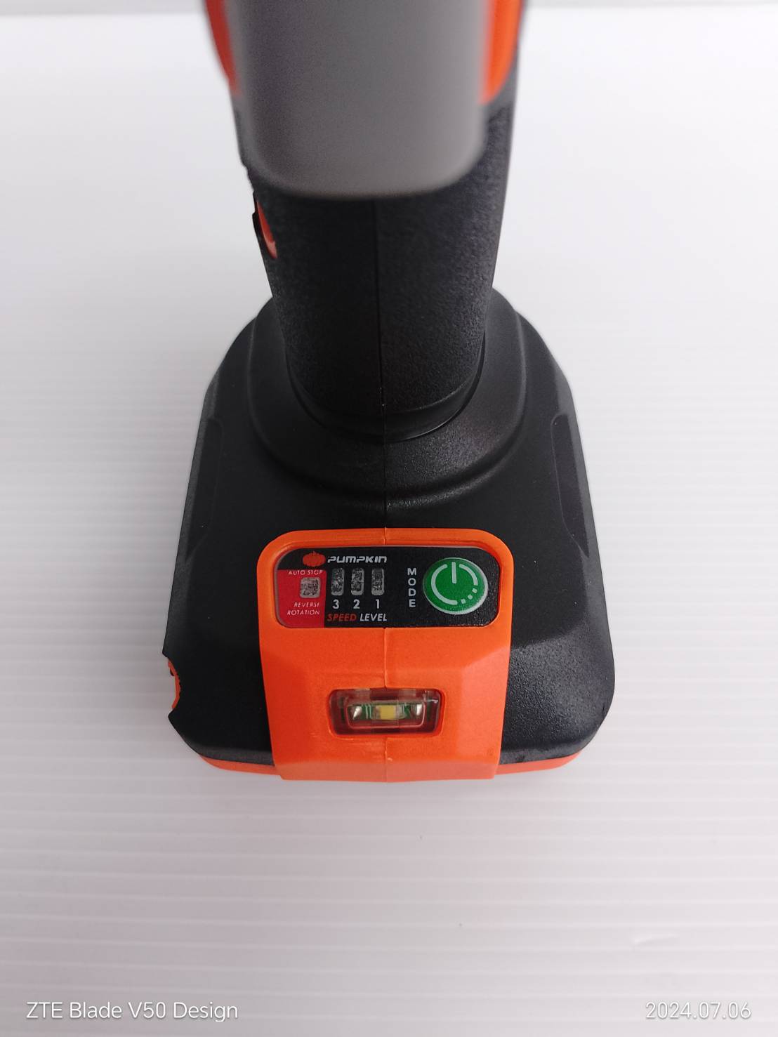 บล็อกแบต800Nm. 1/2 Compact 20V INF-12IWCB8 (ตัวเปล่า) PUMPKIN 50294