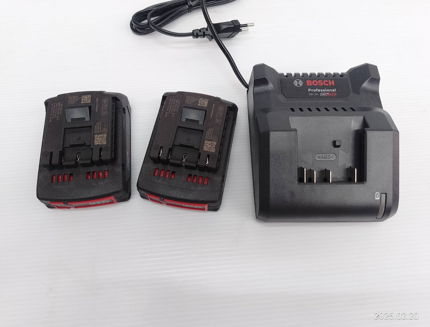 คอมโบ้สว่าน+ไขควง GSB185-LI+GDR18V-215 BOSCH