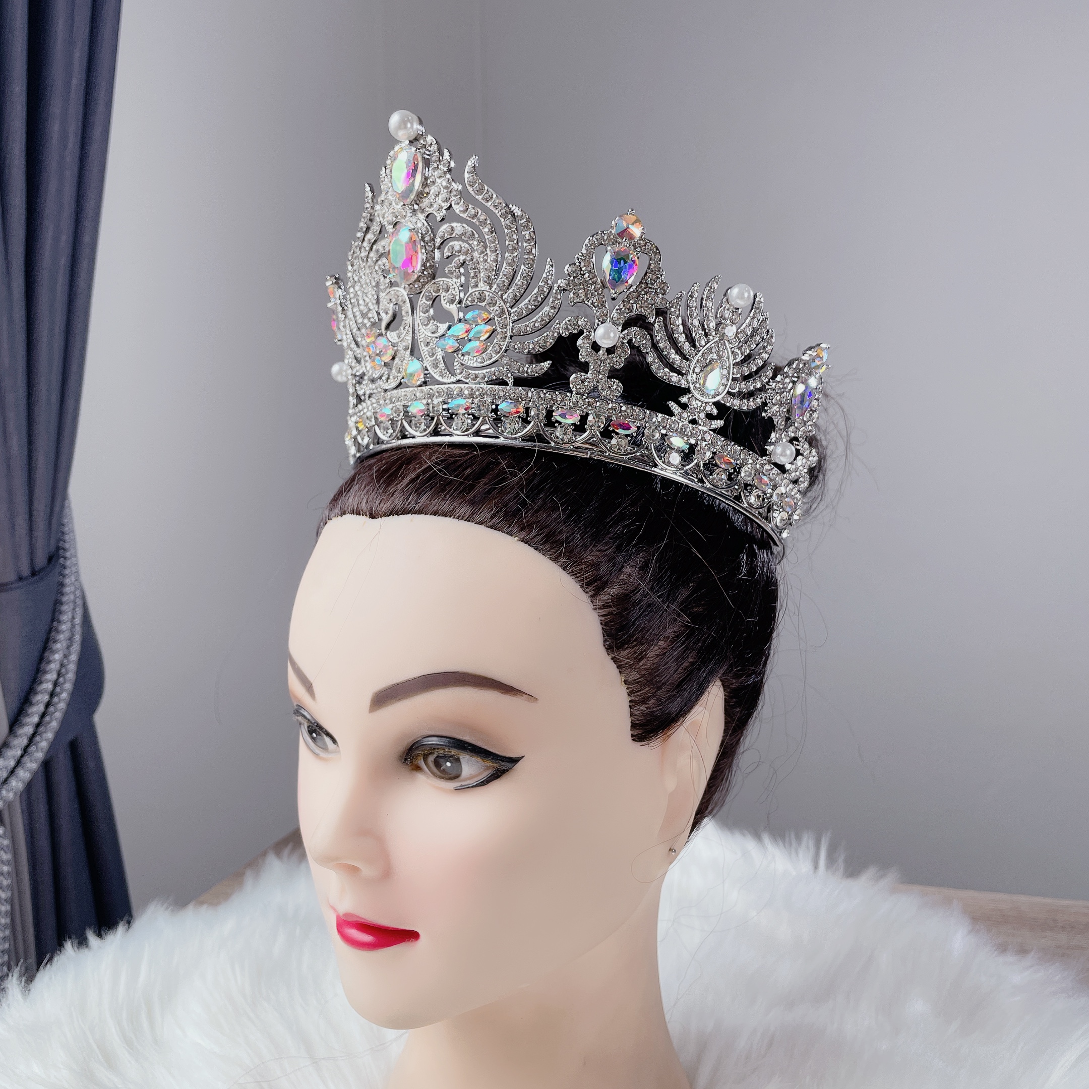 (พร้อมส่งจากไทย) มงกุฏ 093 สีรุ้ง มงกุฎนางงาม มงกุฎเพชร มงกุฎประกวด สินค้าพร้อมส่ง ไม่ต้องรอนาน งานพรีเมี่ยม