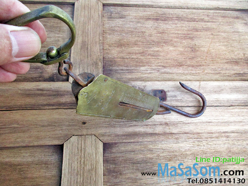 ตาชั่งแขวนแบบสปริง