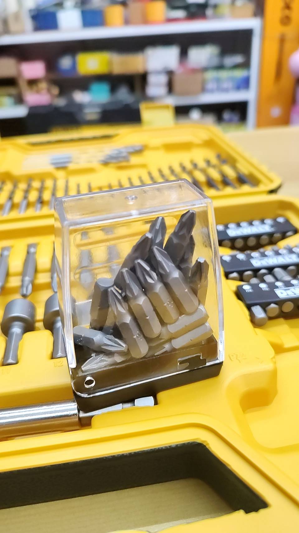 DEWALT DT71563 Combination 100 ชิ้น DT71563-QZ