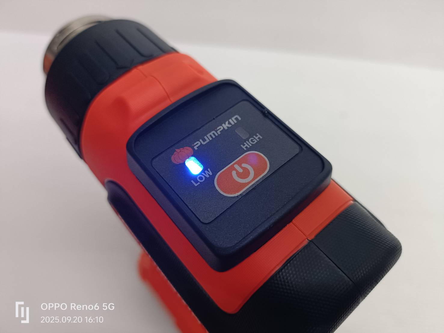 PUMPKIN เครื่องเป่าลมร้อนไร้สาย 20V ปรับได้ 2ระดับ รุ่น INF-255CHG-401K-X20 / 50455