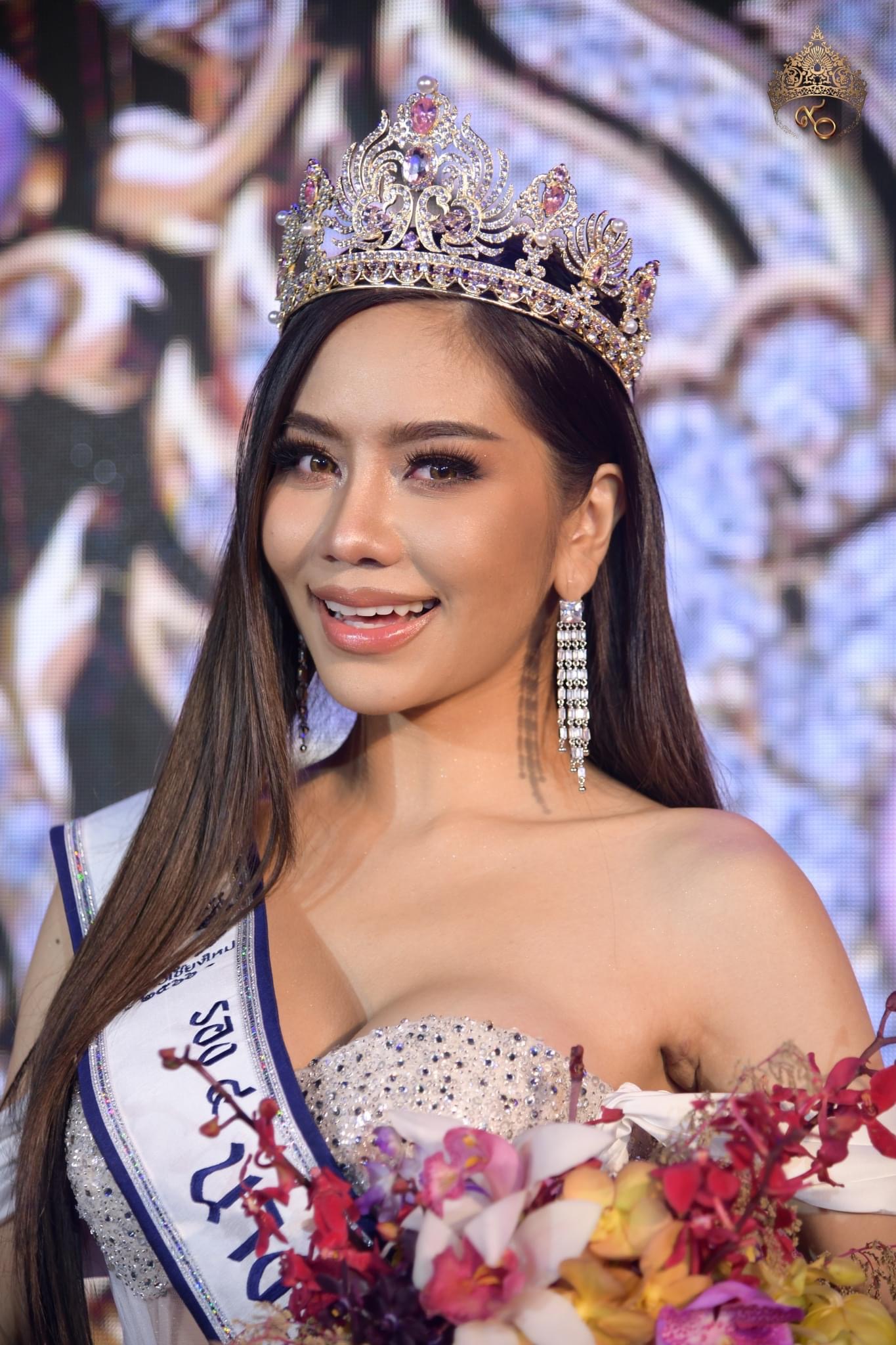 (พร้อมส่งจากไทย) มงกุฏ 093 สีชมพู ตัวเรือนสีทอง มงกุฎนางงาม มงกุฎเพชร มงกุฎประกวด สินค้าพร้อมส่ง ไม่ต้องรอนาน งานพรีเมี่ยม