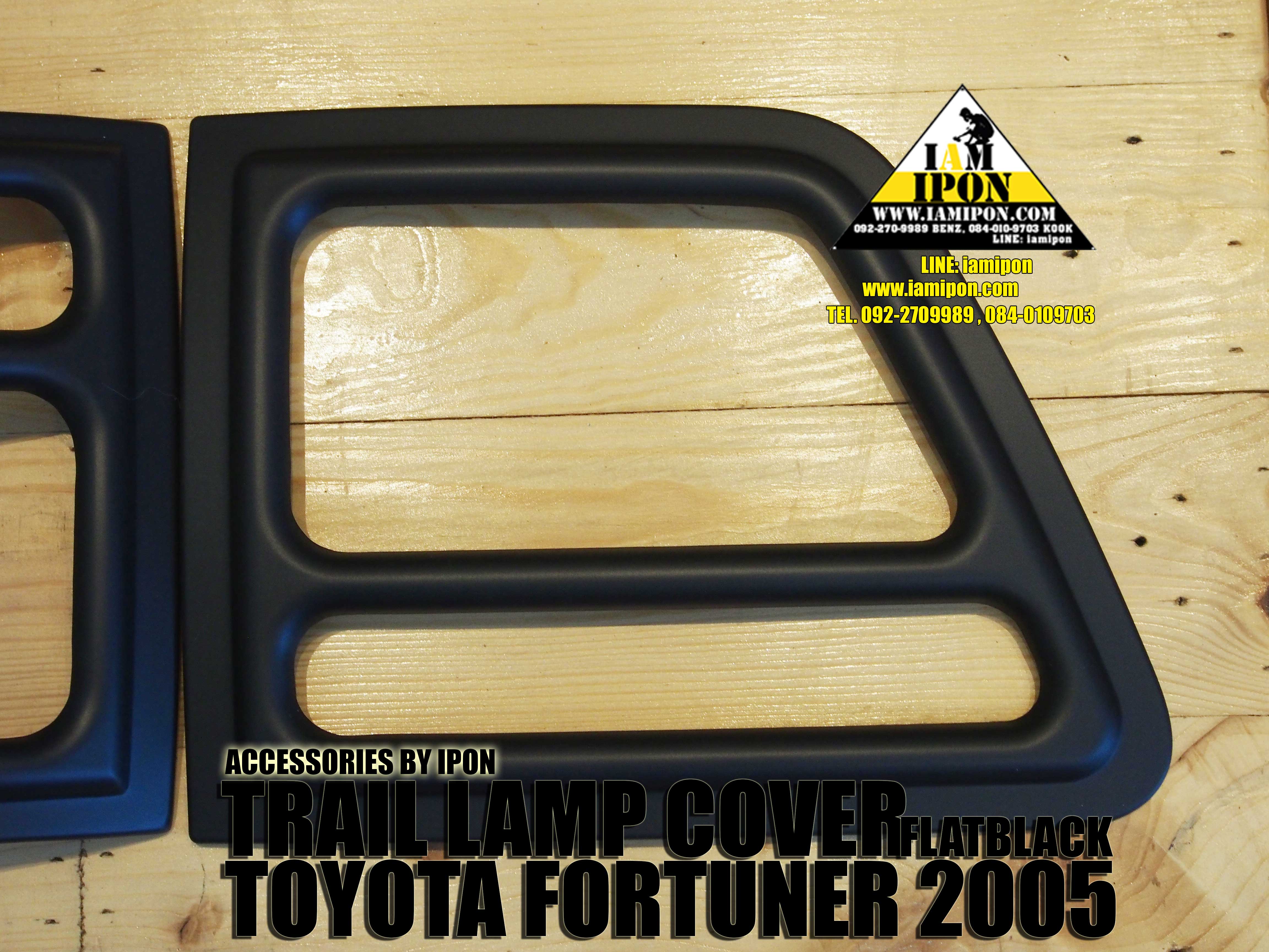 TRAIL LAMP COVER TOYOTA FORTUNER 2005 FLATBLACK ครอบไฟท้ายดำด้านฟอร์จูนเนอร์ 2005