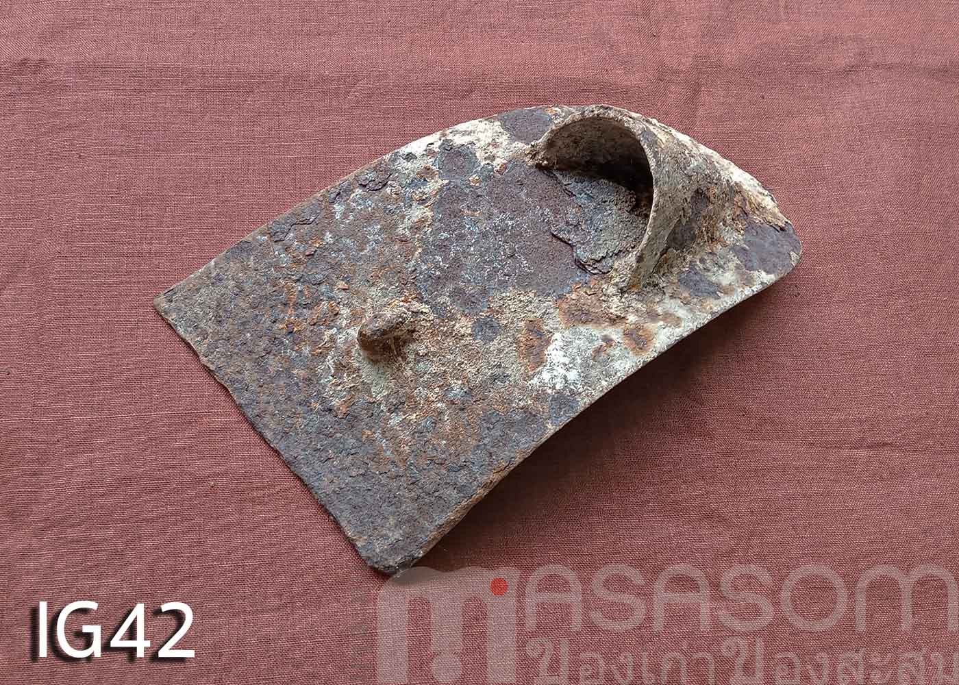 ผานไถนาโบราณ IG42