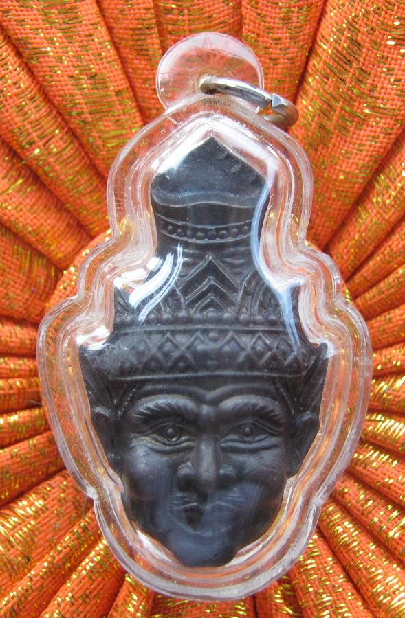 เศียรฤาษีพ่อแก่ หลวงปู่แผ้ว ปวโร วัดรางหมัน จ.นครปฐม สายเหนียวไม่ควรพลาด สภาพสวยพร้อมเลี่ยม หายากแล้ว