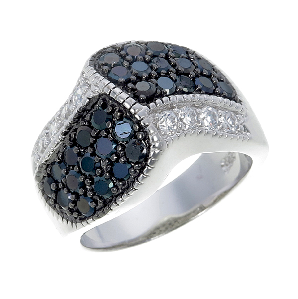 แหวนเพชร ตัวเรือนเงินแท้100% (เงินแท้92.5%) ประดับ เพชรCZ ดีไซน์เก๋หรูดูดี ฝังเพชรกลมขาวกับเพชรกลมดำ มีเอกลักษณ์มาก งานออกแบบโดดเด่นไม่เหมือนใคร เมื่อสวมใส่แล้วรับรองว่าเริ่ดเชิดทุกเวลา