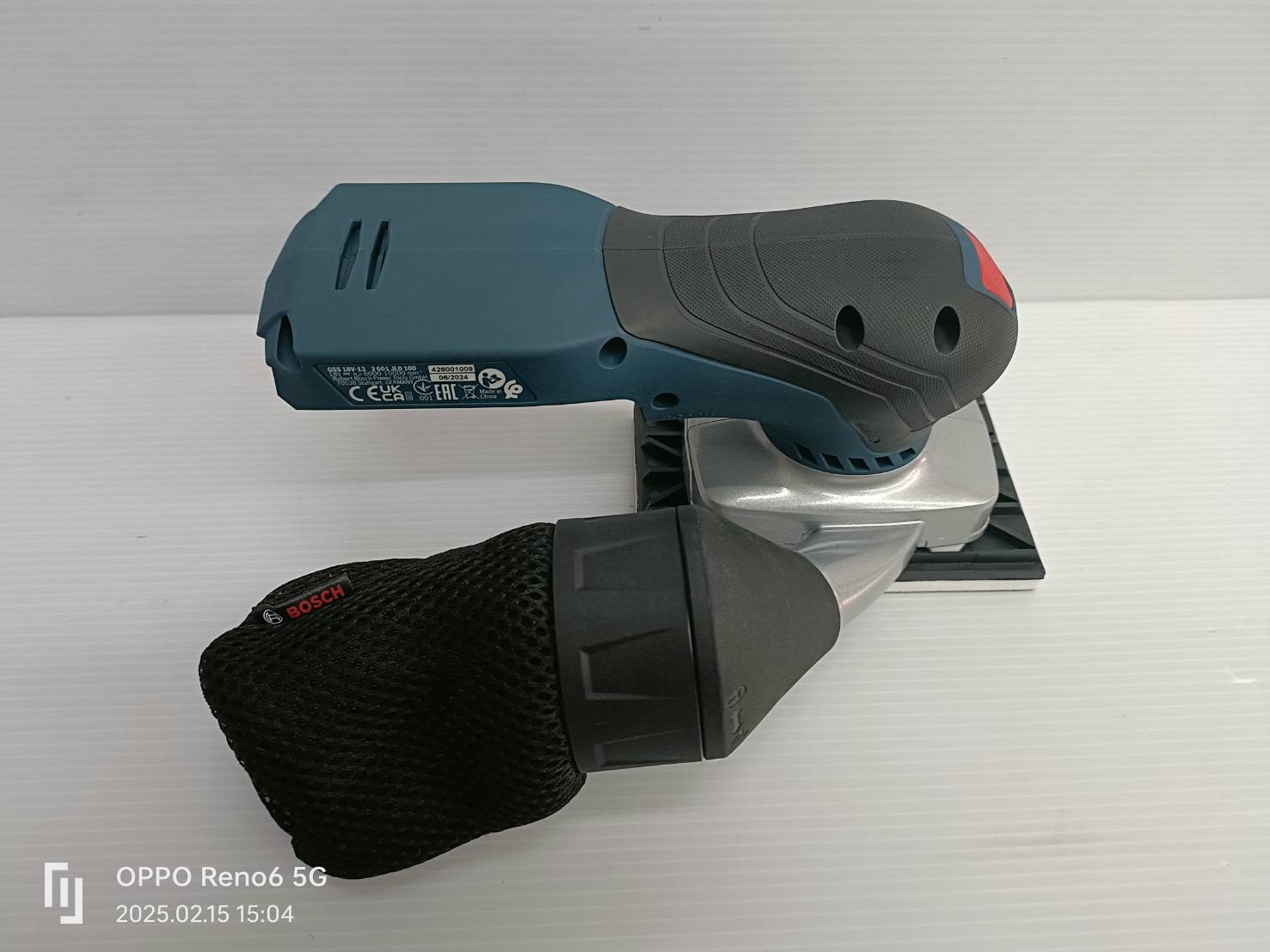 เครื่องขัดกระดาษทราย18V GSS18V-13 BOSCH