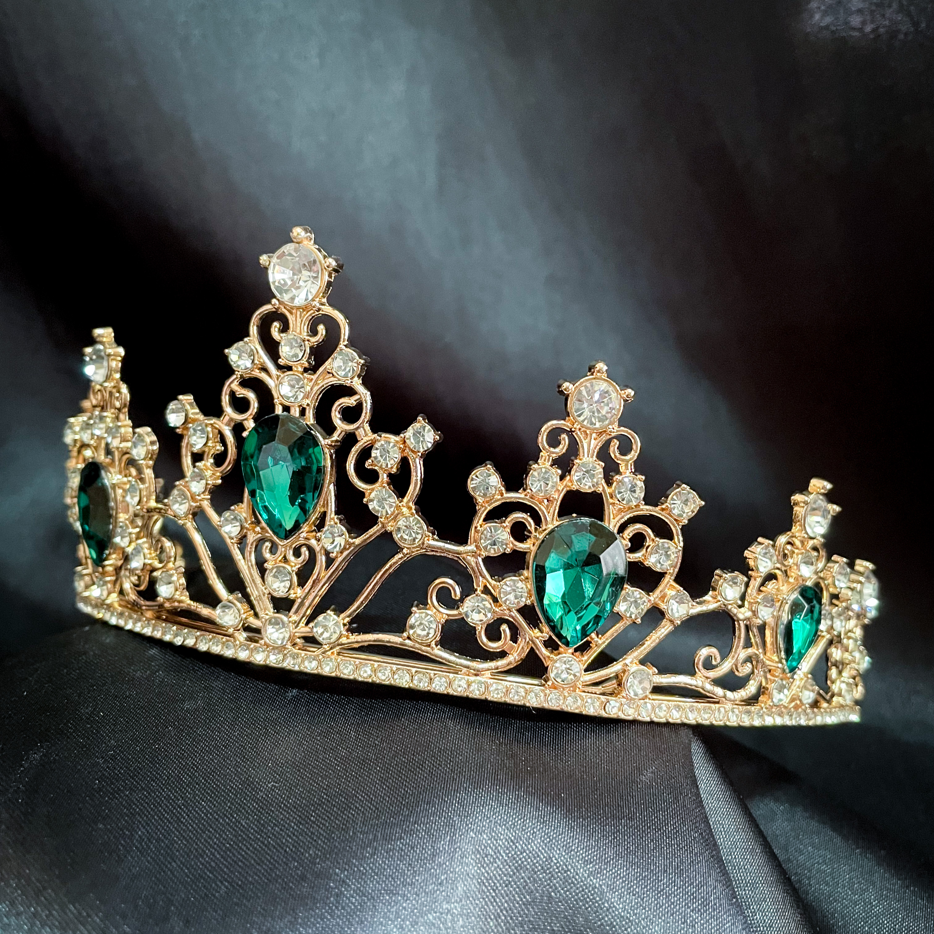 (พร้อมส่ง) เทียร่า 319 สีเขียว มงกุฎนางงาม มงกุฎเจ้าหญิง งานสวย ปราณีต QCเพชรทุกเม็ด สินค้าพร้อมส่งจากไทย