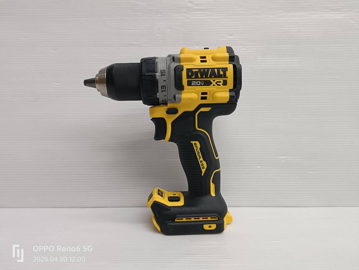 DEWALT สว่านไร้สาย 20V DCD801N-B1 (ตัวเปล่า)