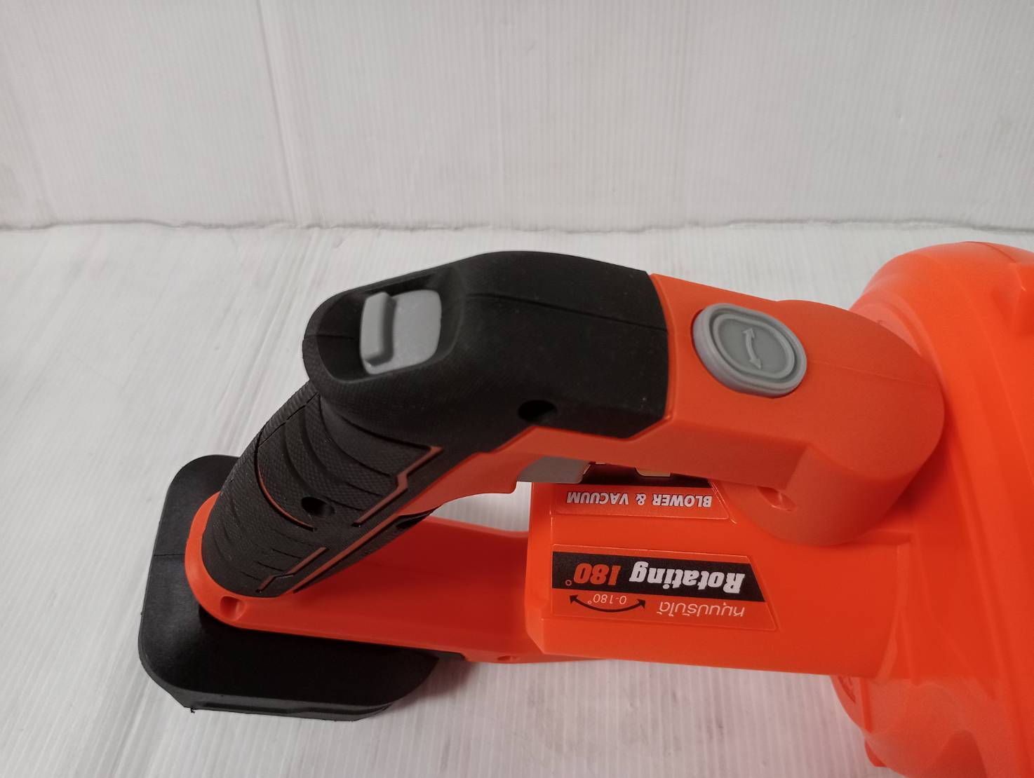 เครื่องเป่าลม-ดูดฝุ่นไร้สาย20V INF-27BV PUMPKIN (ตัวเปล่า) 50361