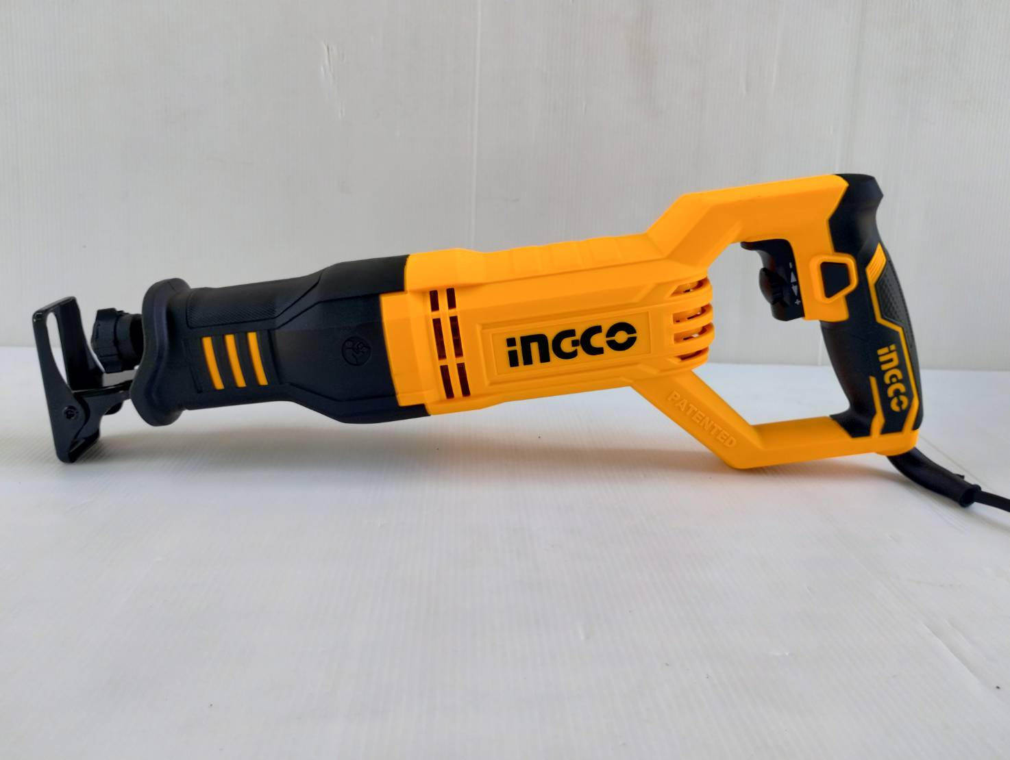 เซเบอร์ RS8008 INGCO