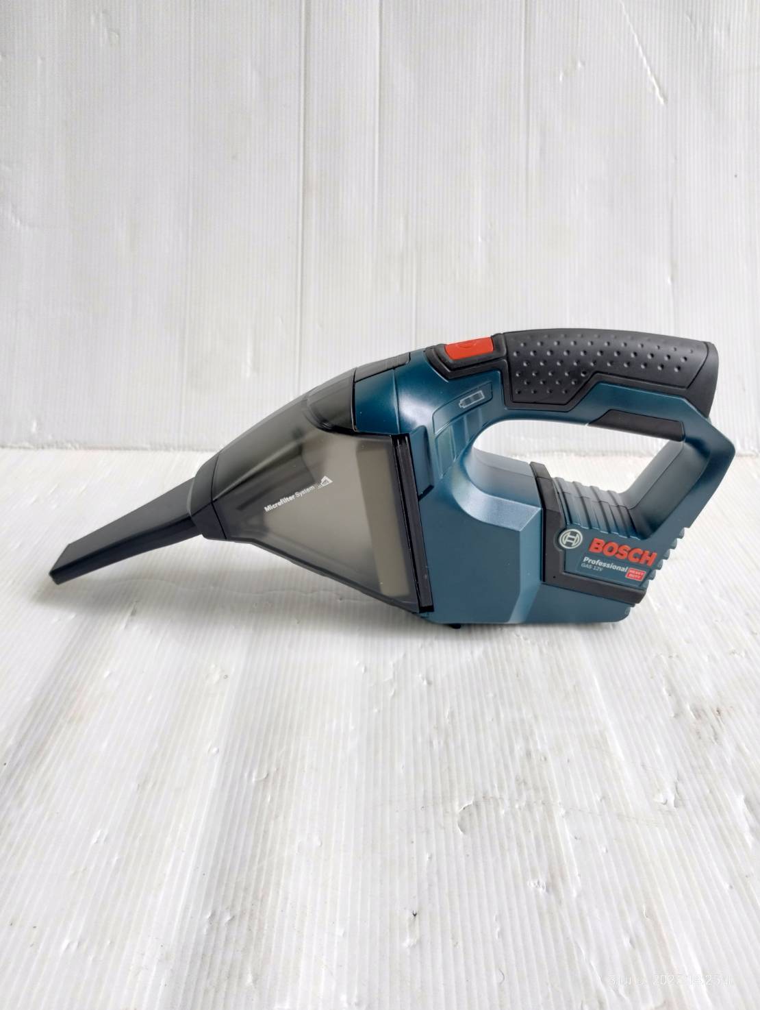 เครื่องดูดฝุ่นไร้สาย GAS12V-LI BOSCH SOLO