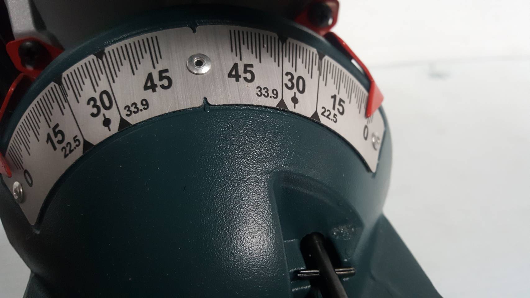 แท่นตัดองศา12" GCM12GDL BOSCH