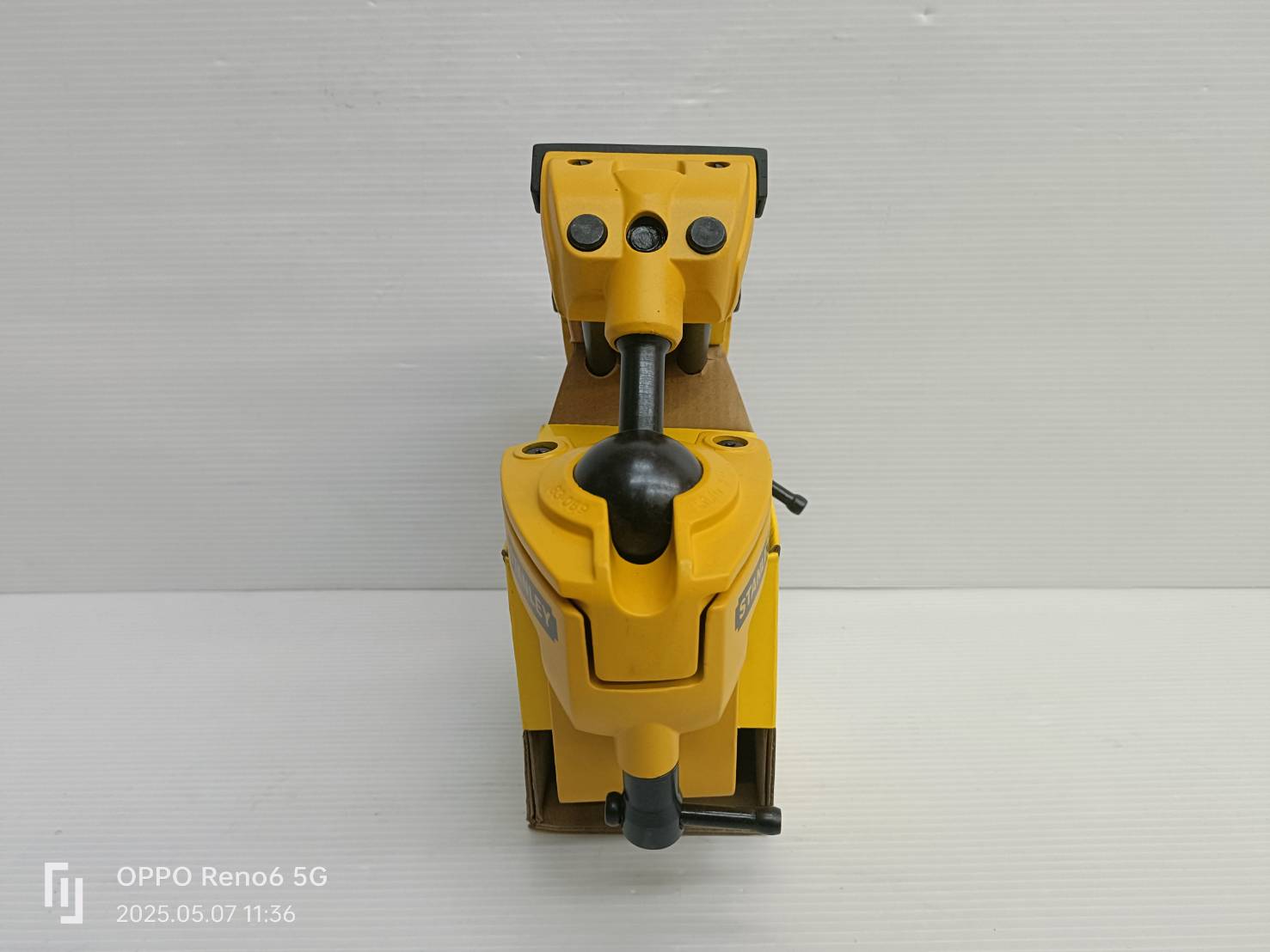 STANLEY ปากกาจับชิ้นงาน 3" แบบชุดคู่ หมุนได้360องศา รุ่น 1-83-069