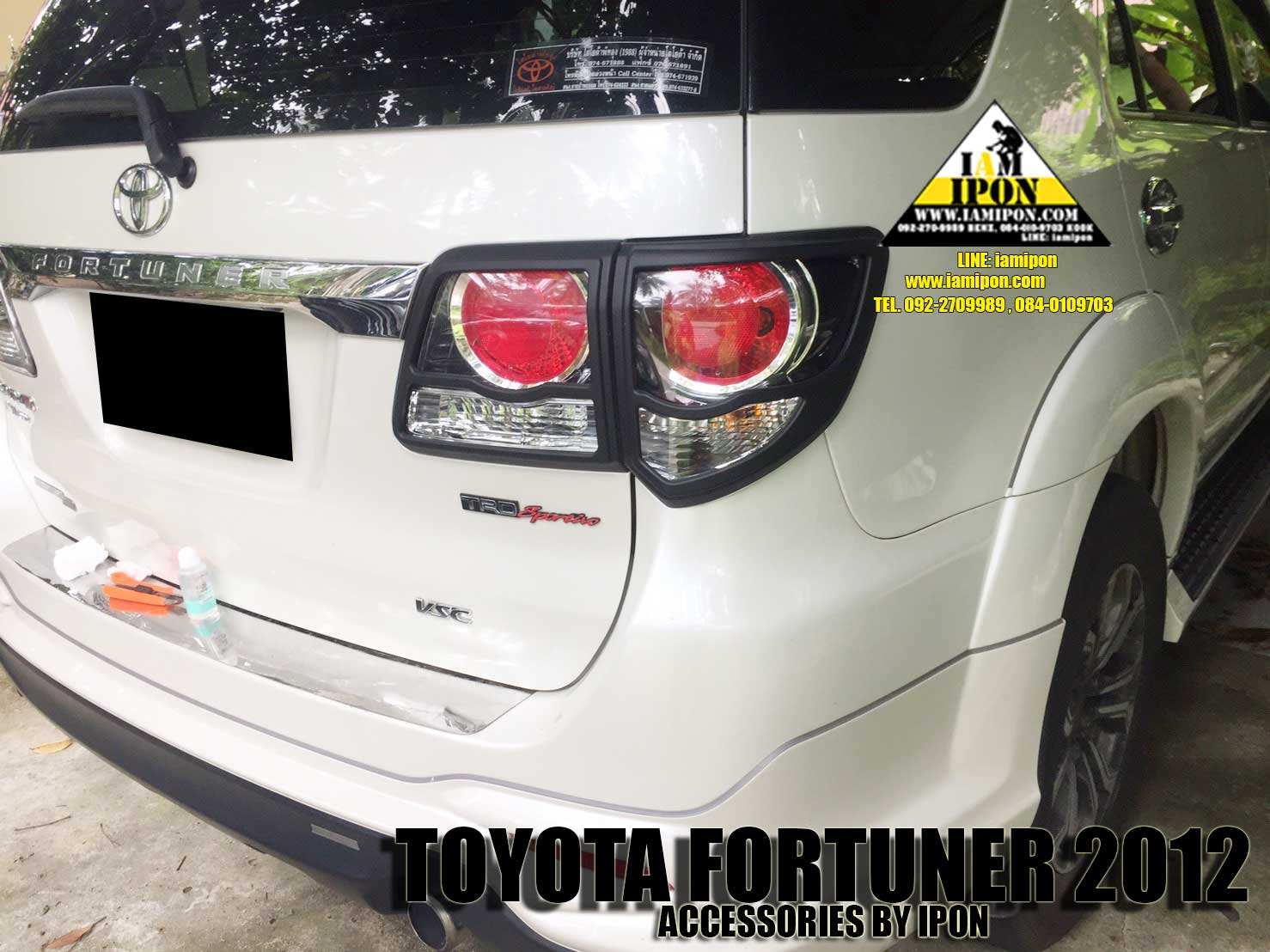 TAIL LAMP COVER FORTUNER CHAMP 2012 FLATBLACK ครอบไฟท้ายดำด้านฟอร์จูนเนอร์แชมป์ 2012