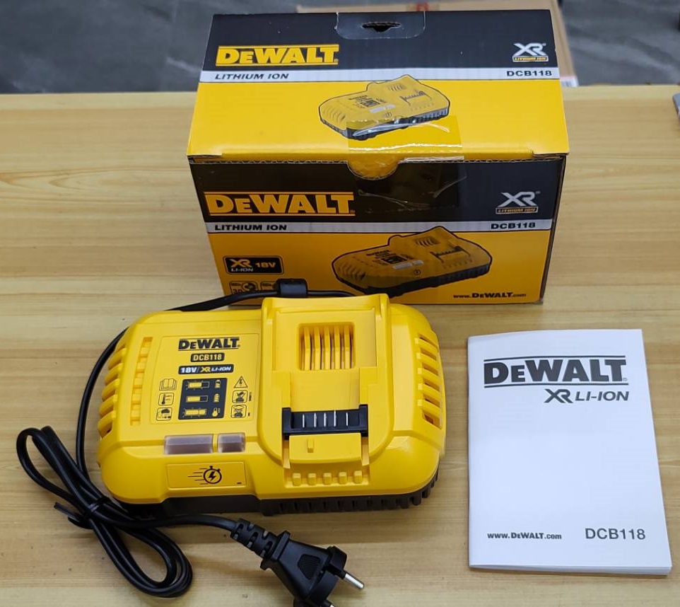 แท่นชาร์จ18-60V DCB118 DEWALT
