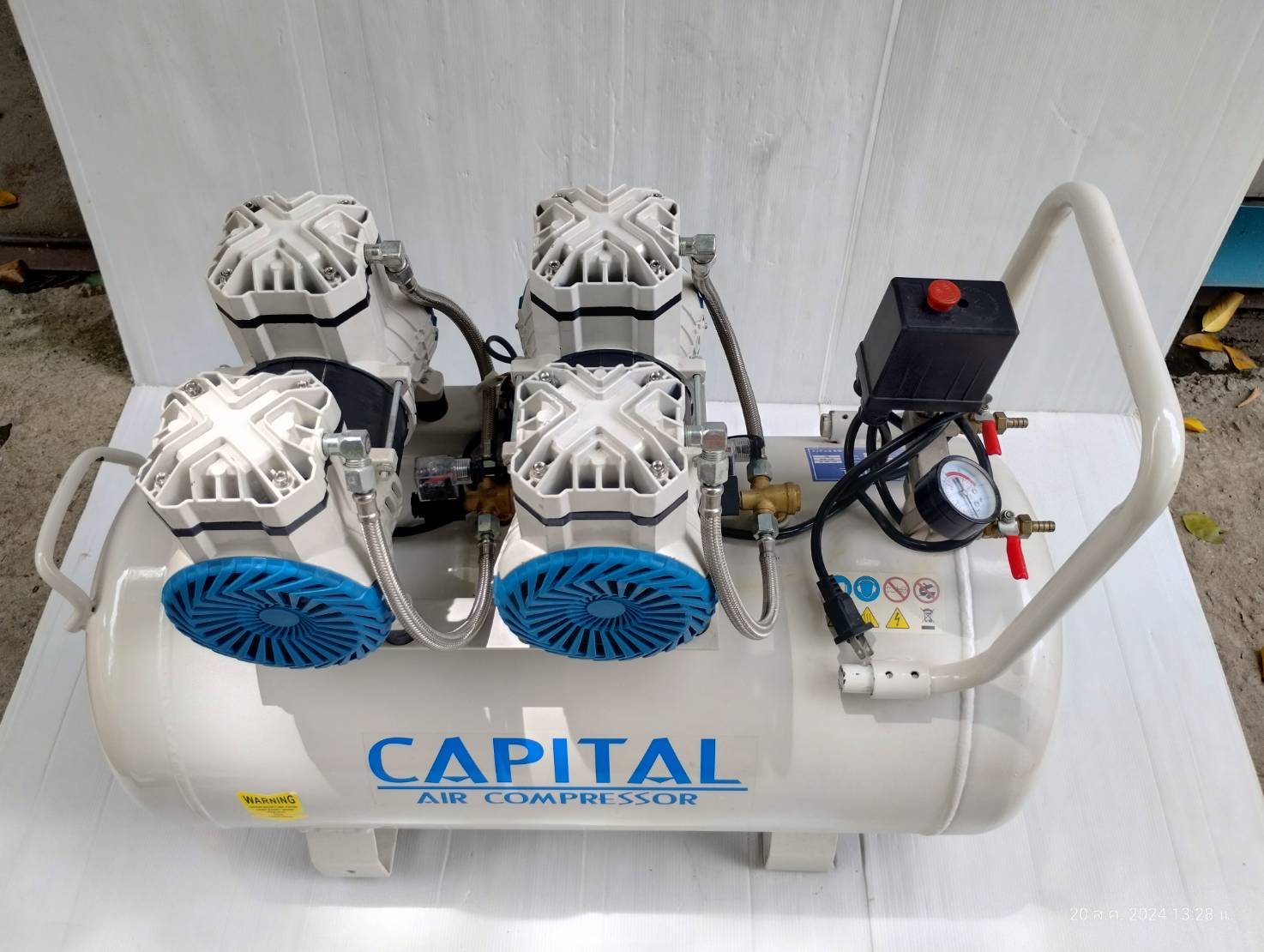 ปั๊มลมออยฟรี Oil Free ขนาด 80 ลิตร CPT-80L-OF CAPITAL