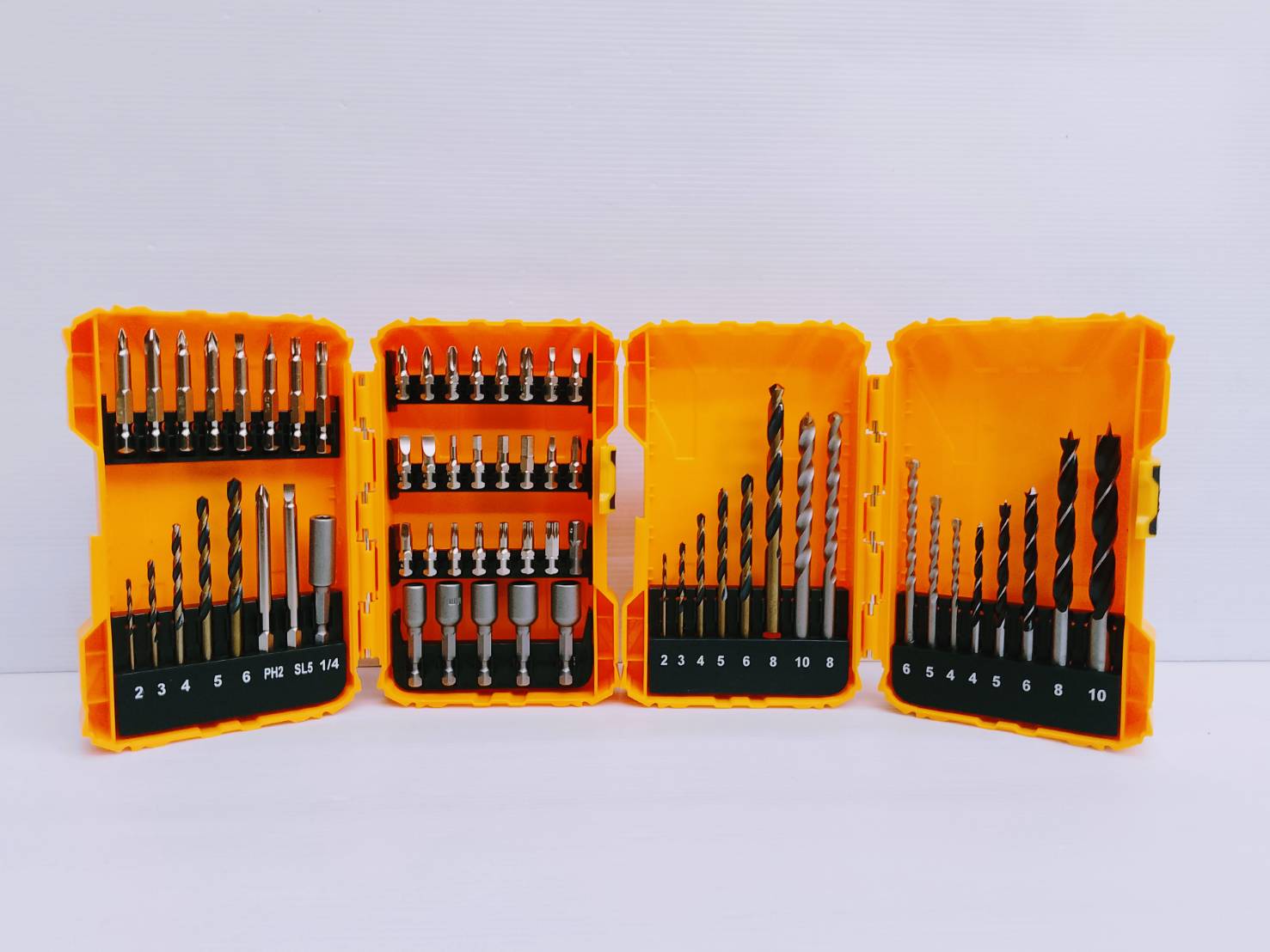 ชุดคอมโบ้ สว่านกระแทก12V+ชุดดอก COSLI23114 INGCO