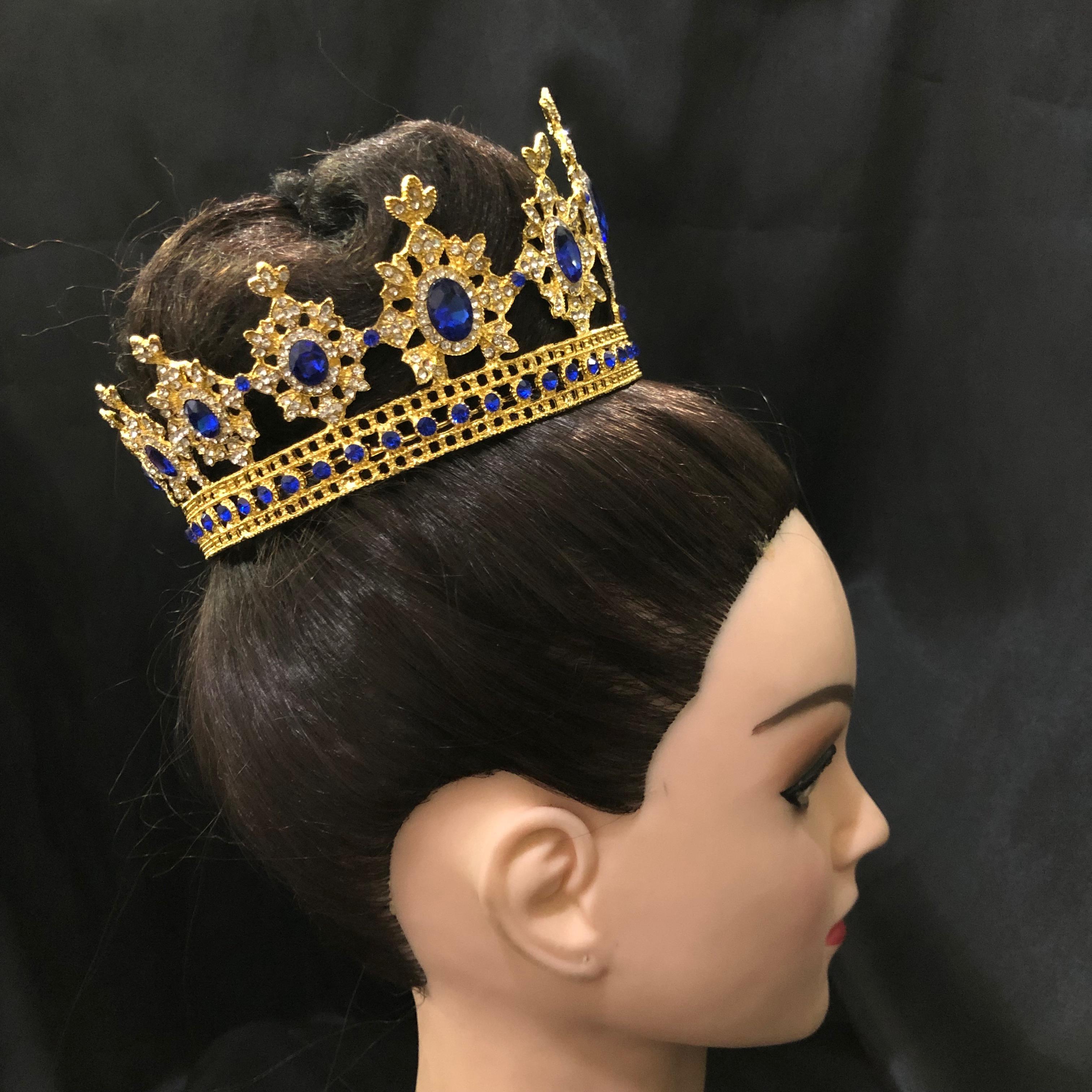 (พร้อมส่ง) มงกุฏ 050 น้ำเงิน