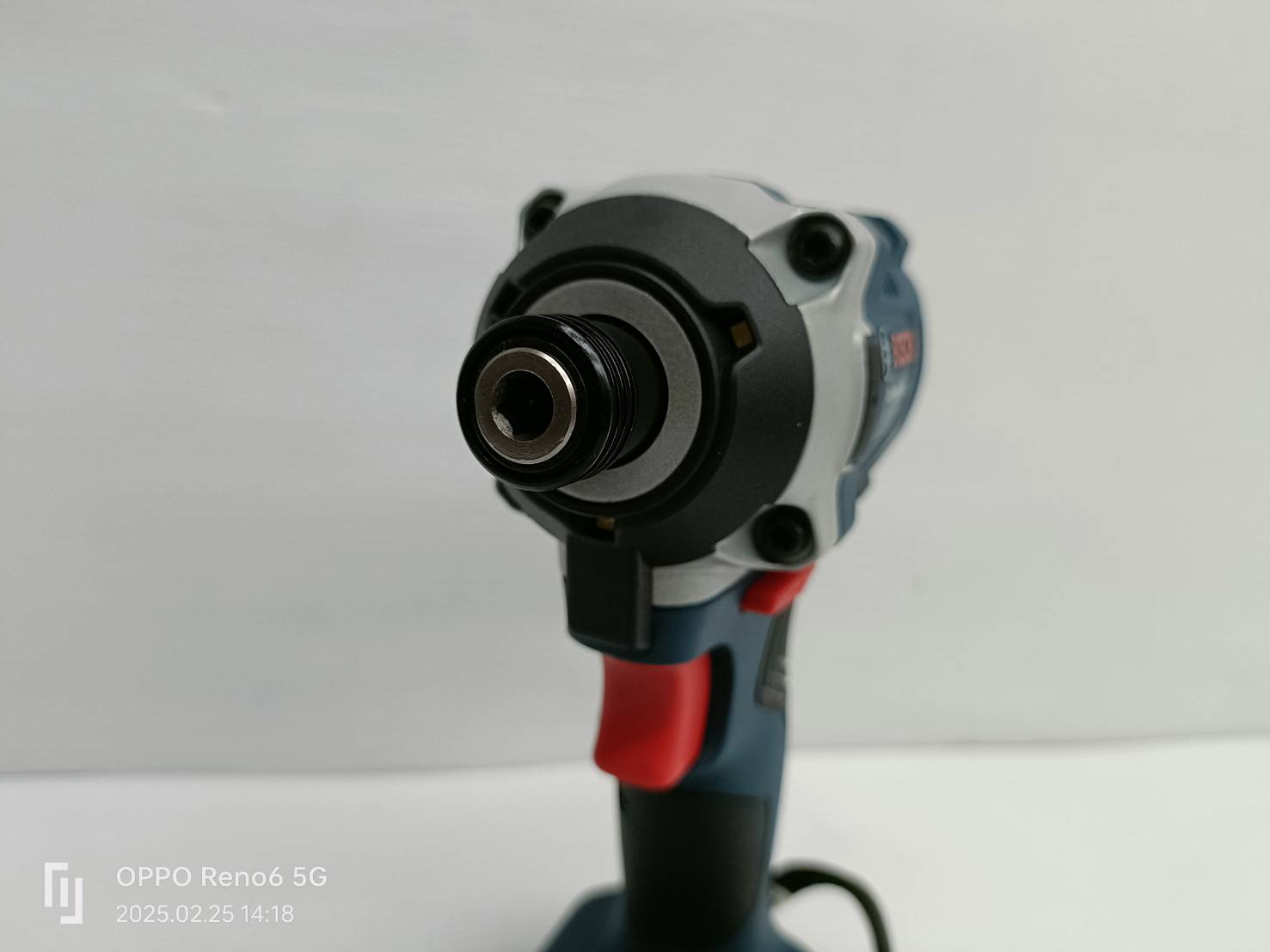 ไขควงกระแทก18V GDR18V-215 SOLO BOSCH