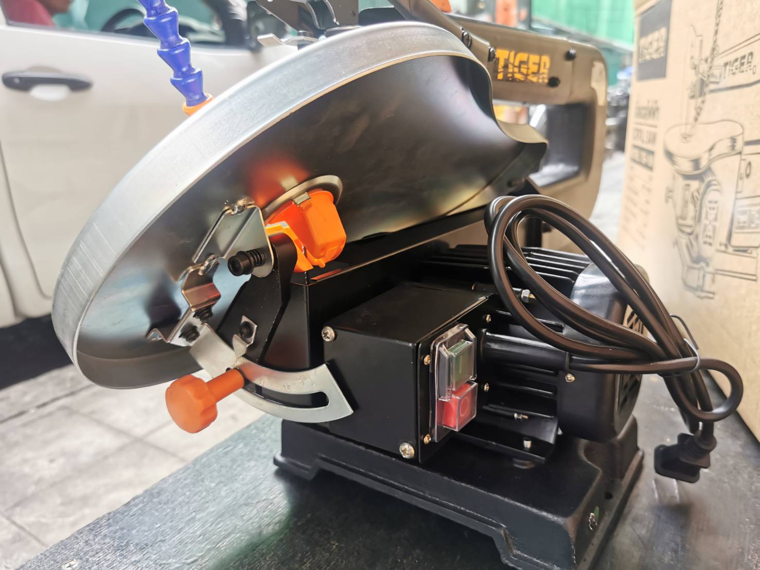 เลื่อยฉลุแท่น TSS-16N