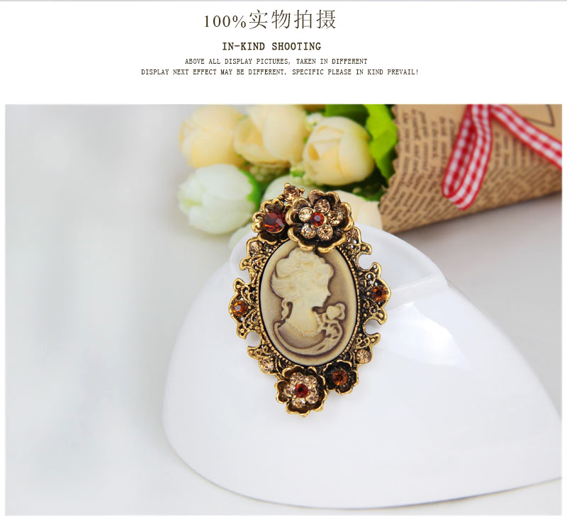 (พร้อมส่ง) เข็มกลัด 069