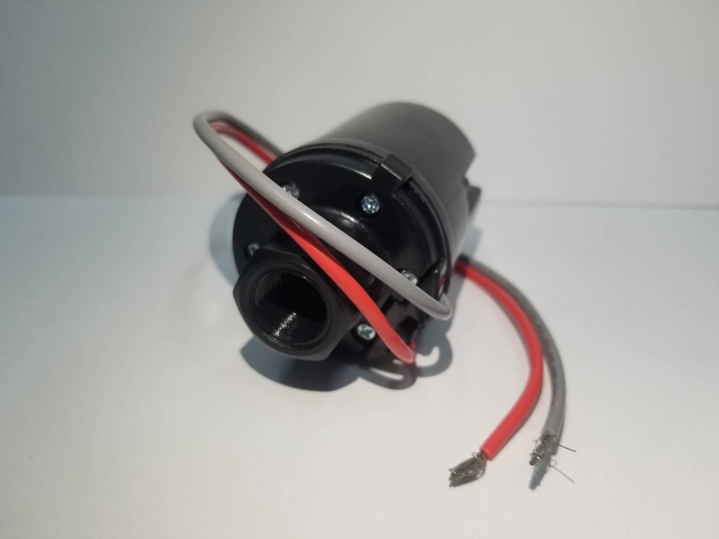 ออโต้สวิทซ์ปั้มน้ำ On 1.4 / Off 1.9 MITSUBISHI แท้