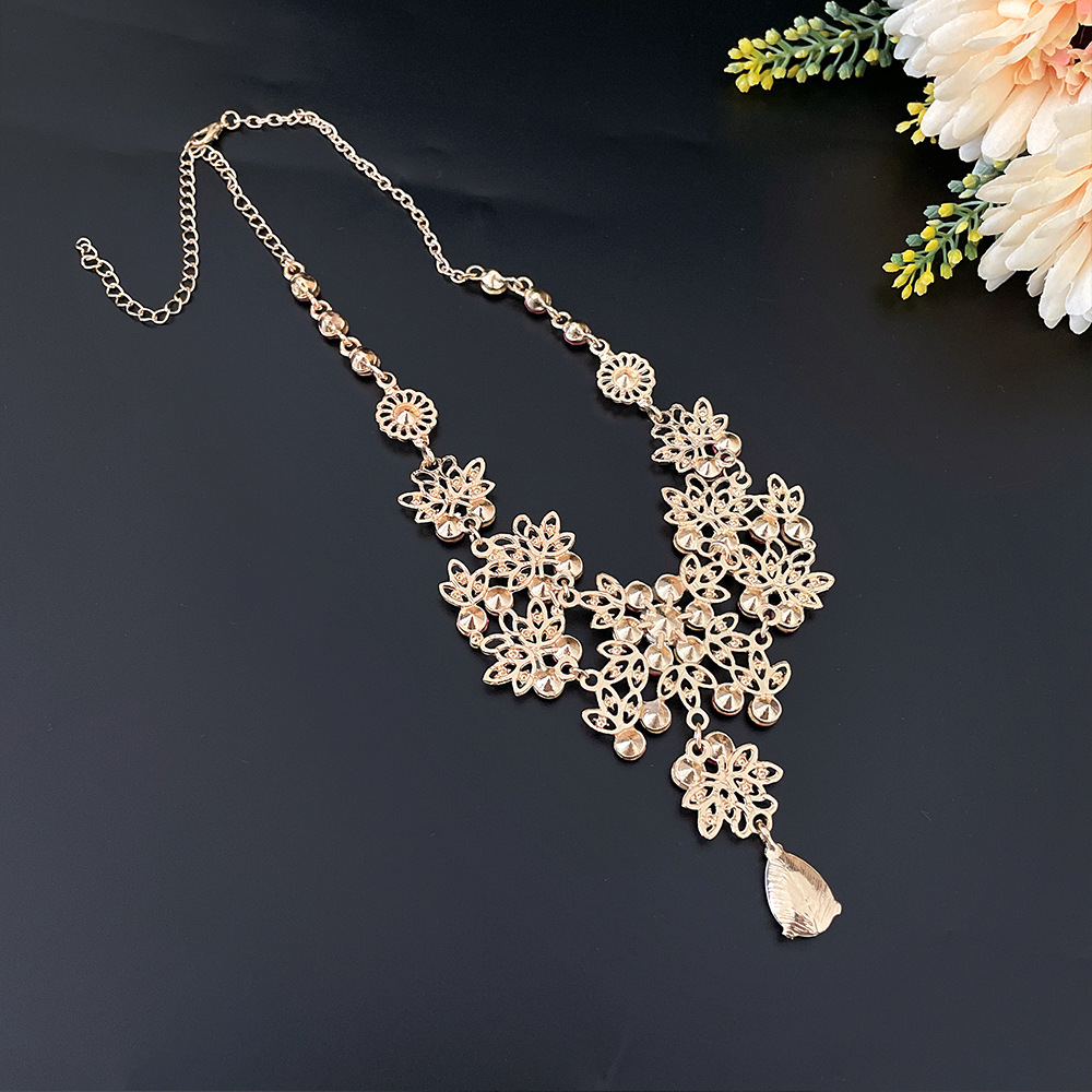 SET004 สีชมพู เครื่องประดับ 3 ชิ้น มงกุฎ สร้อยคอ ต่างหู จัดเซทสวยงาม สินค้าพร้อมส่งจากไทย