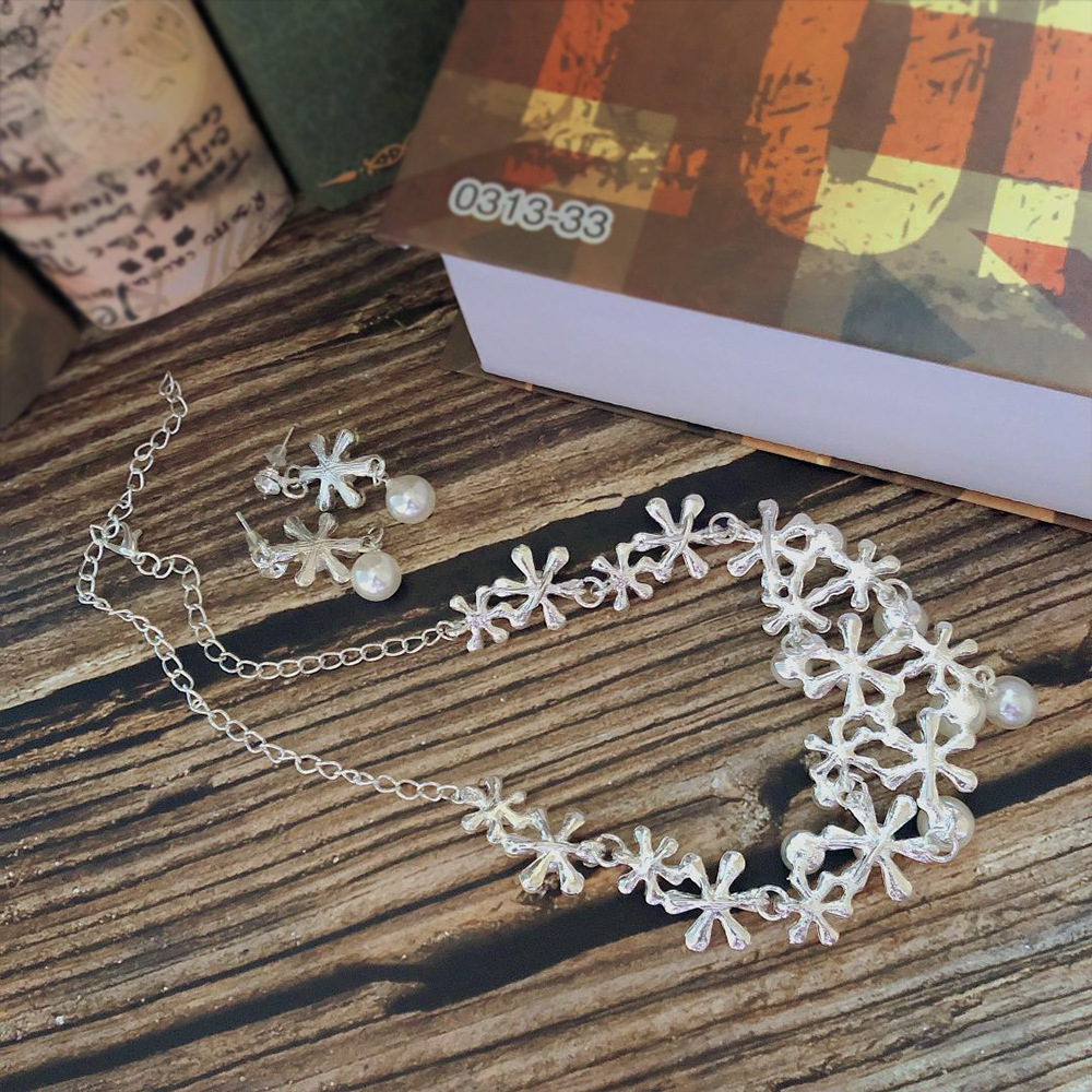 SET010 เครื่องประดับ 3 ชิ้น มงกุฎ สร้อยคอ ต่างหู จัดเซทสวยงาม สินค้าพร้อมส่งจากไทย