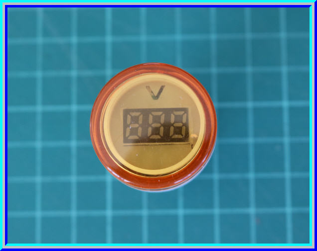 1x AD101-22VM ดิจิตอลเอซีโวลต์มิเตอร์ แรงดัน 12-500Vac สีเหลือง