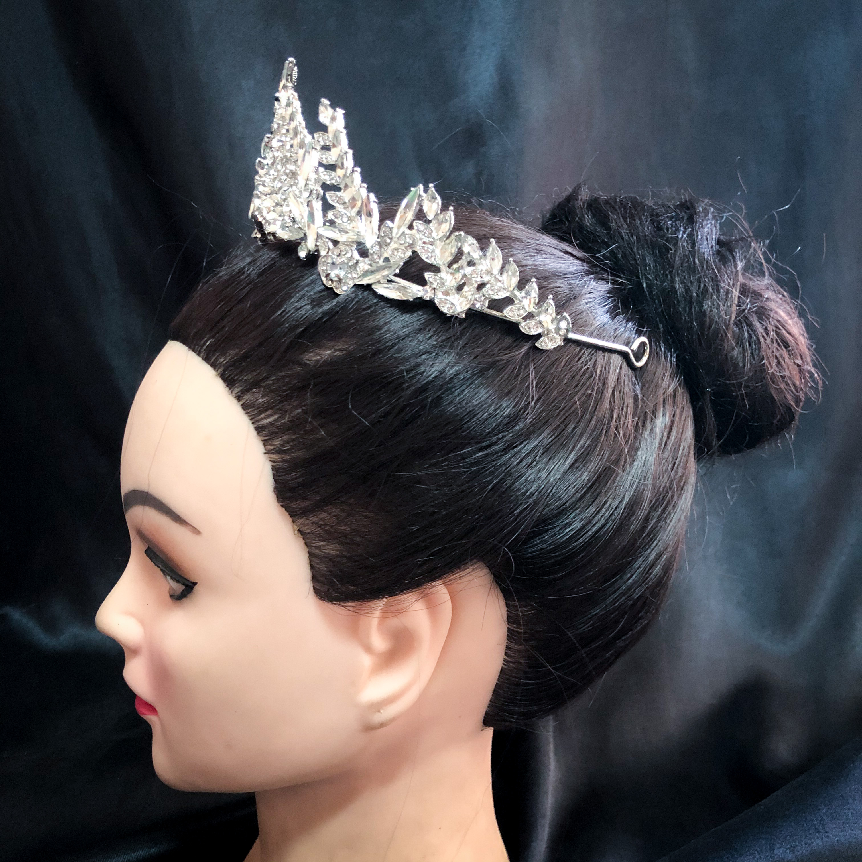 (พร้อมส่ง) เทียร่า 299 มงกุฎนางงาม มงกุฎเจ้าหญิง ลวดลายใบไม้ งานสวย ปราณีต QCเพชรทุกเม็ด สินค้าพร้อมส่งจากไทย