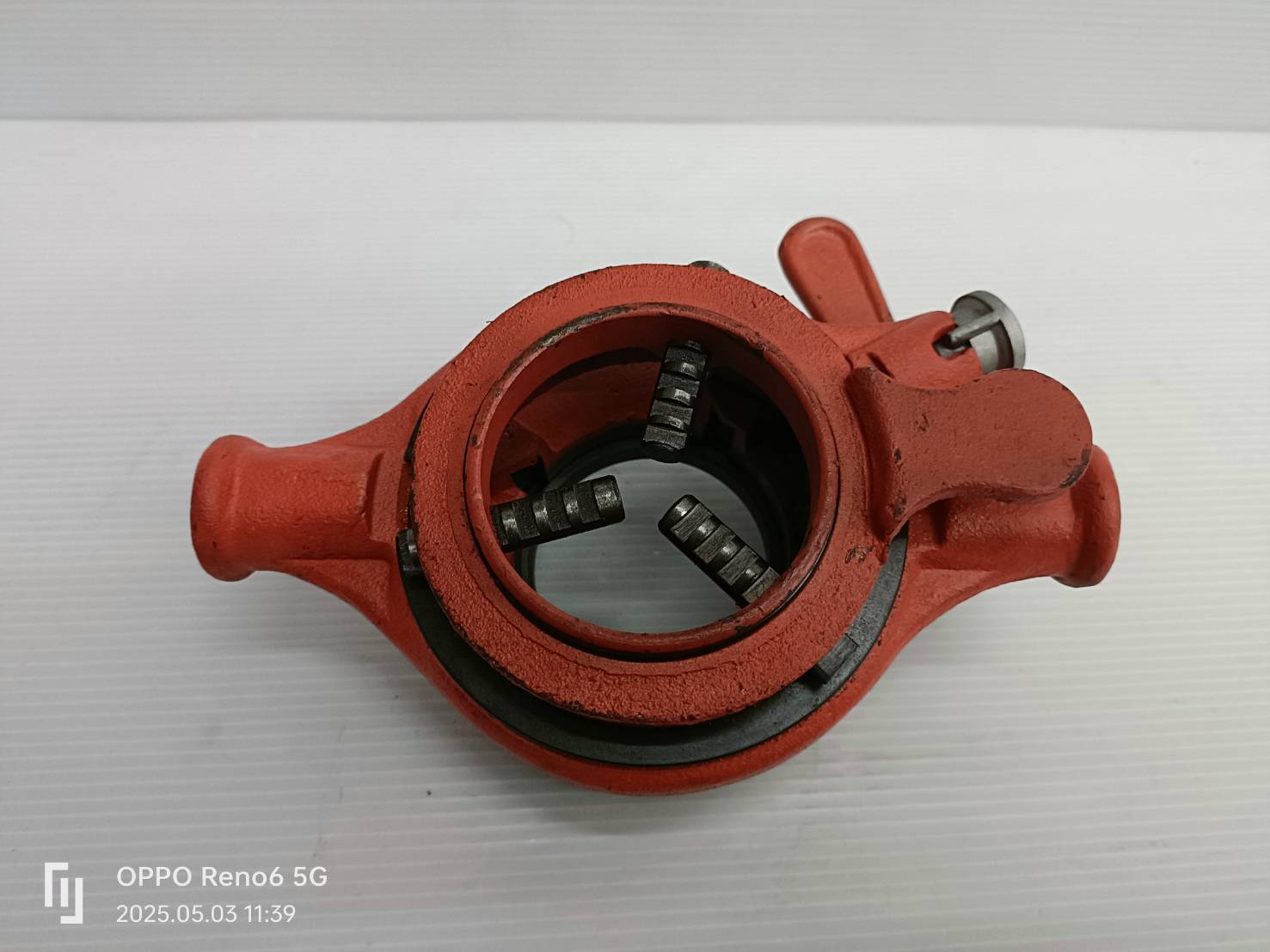 ชุดต๊าปเกลียวท่อปะปา รุ่น 114 OKURA