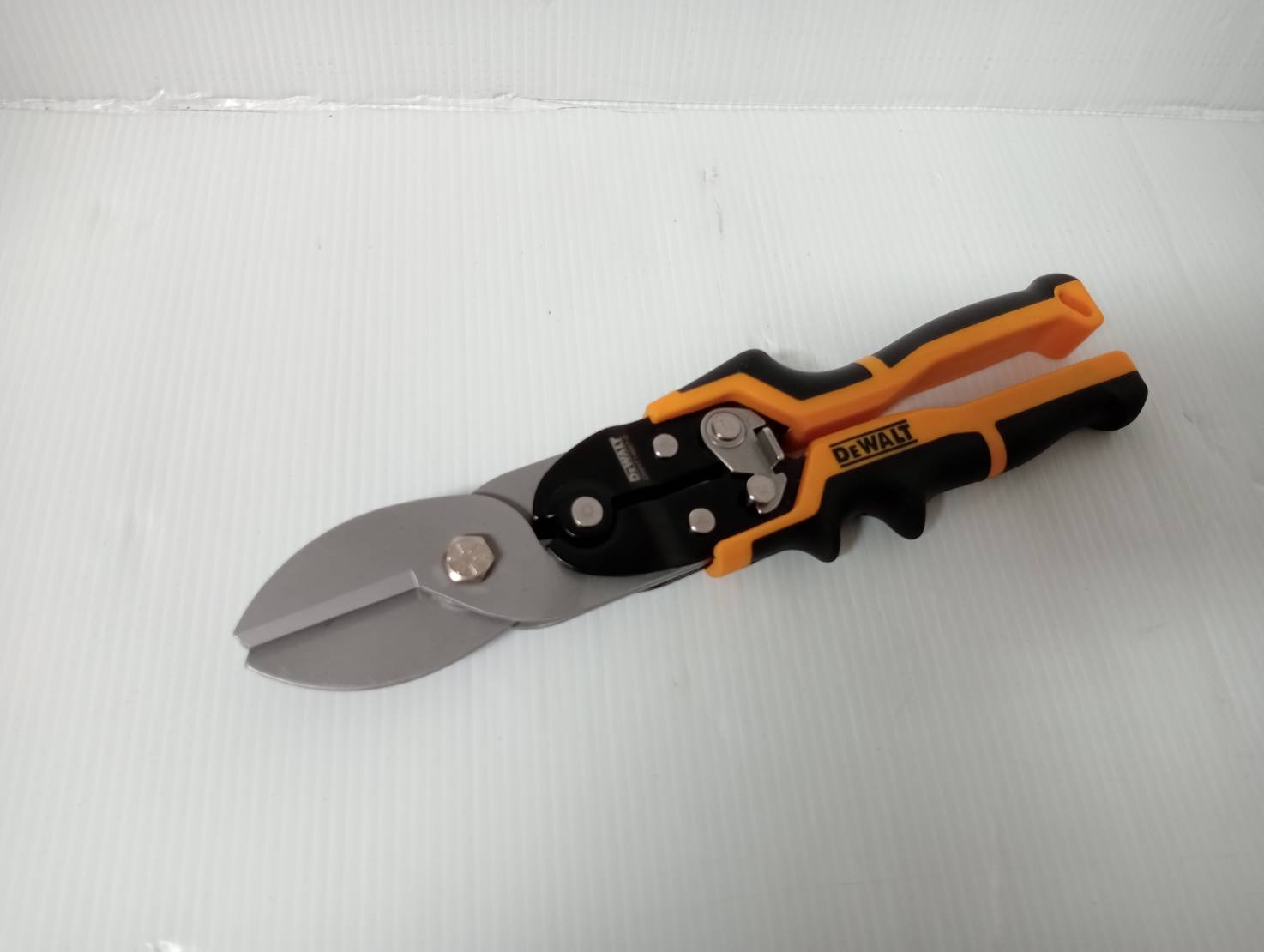 DEWALT DWHT14687-0 คีมพับสังกะสี HVAC แบบ 3 กลอน