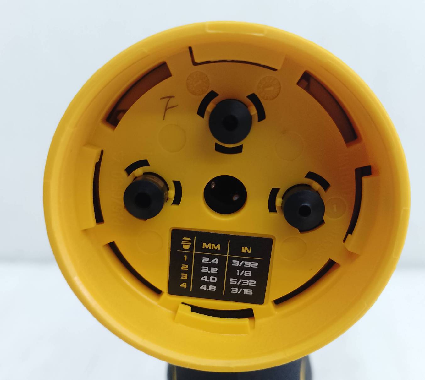 รีเวท18V DCF403NT-XJ DEWALT