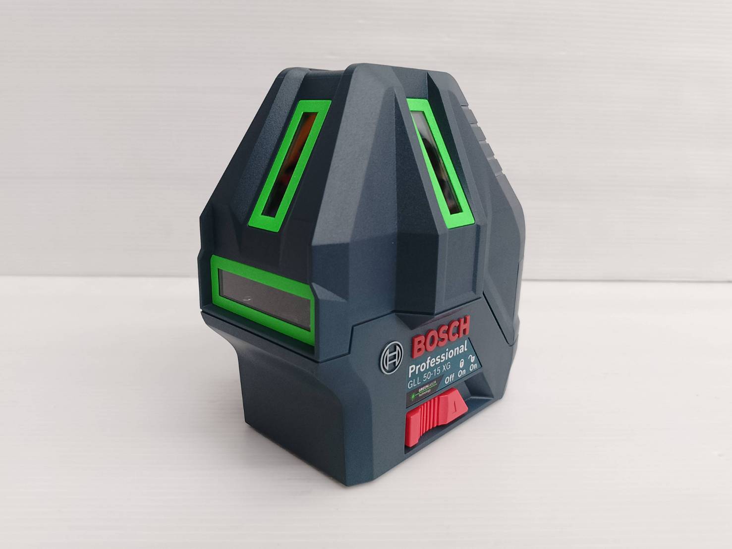 เลเซอร์ระดับ5เส้น แสงเขียว GLL50-15XG KIT BOSCH
