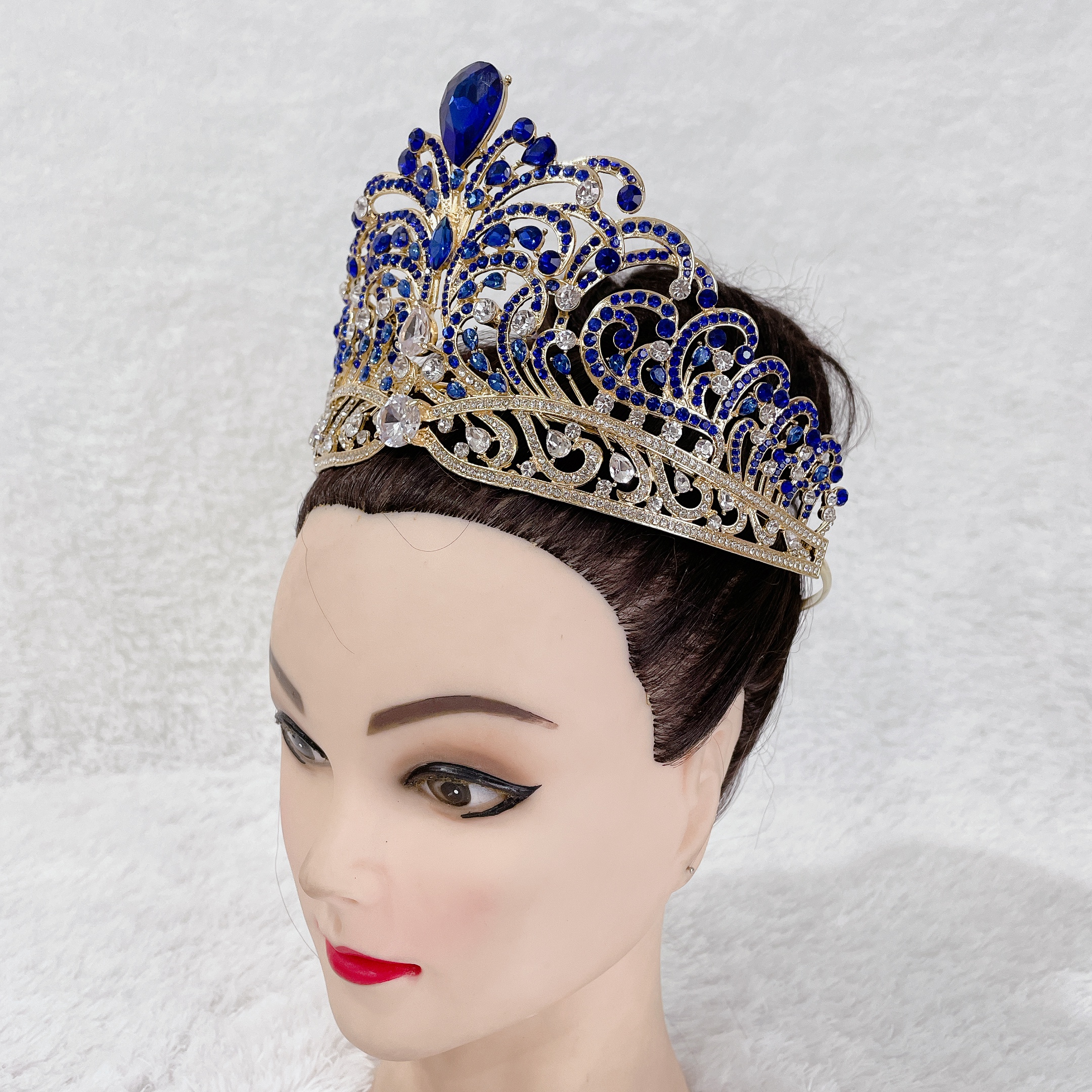 (พร้อมส่งจากไทย) มงกุฏ 112 มงกุฎมิสยูนิเวิร์ส 2022 สีน้ำเงินทอง