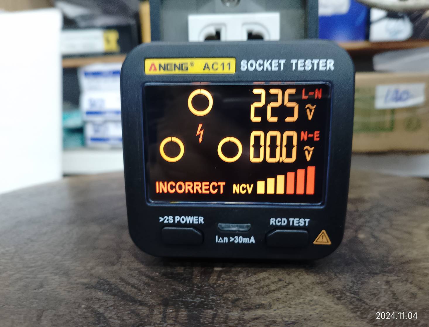 Aneng เครื่องตรวจเช็คเต้ารับไฟฟ้า AC11