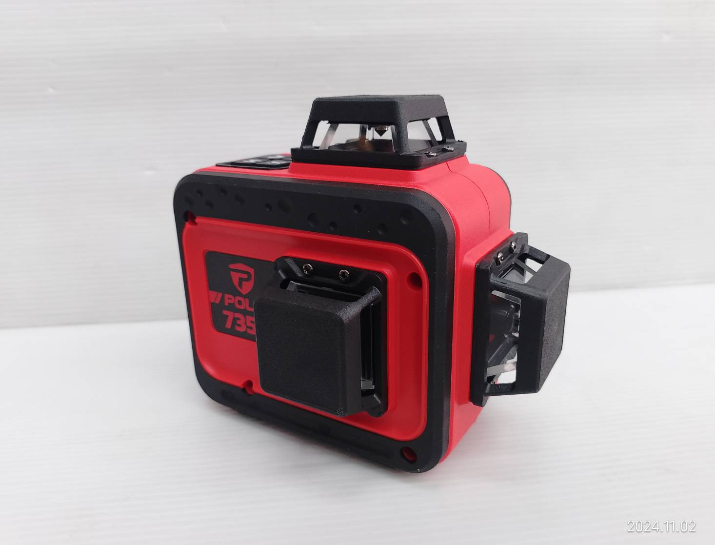 POLO เครื่องวัดระดับเลเซอร์แสงเขียว 12 เส้น รุ่น 7359 พร้อมขาตั้ง