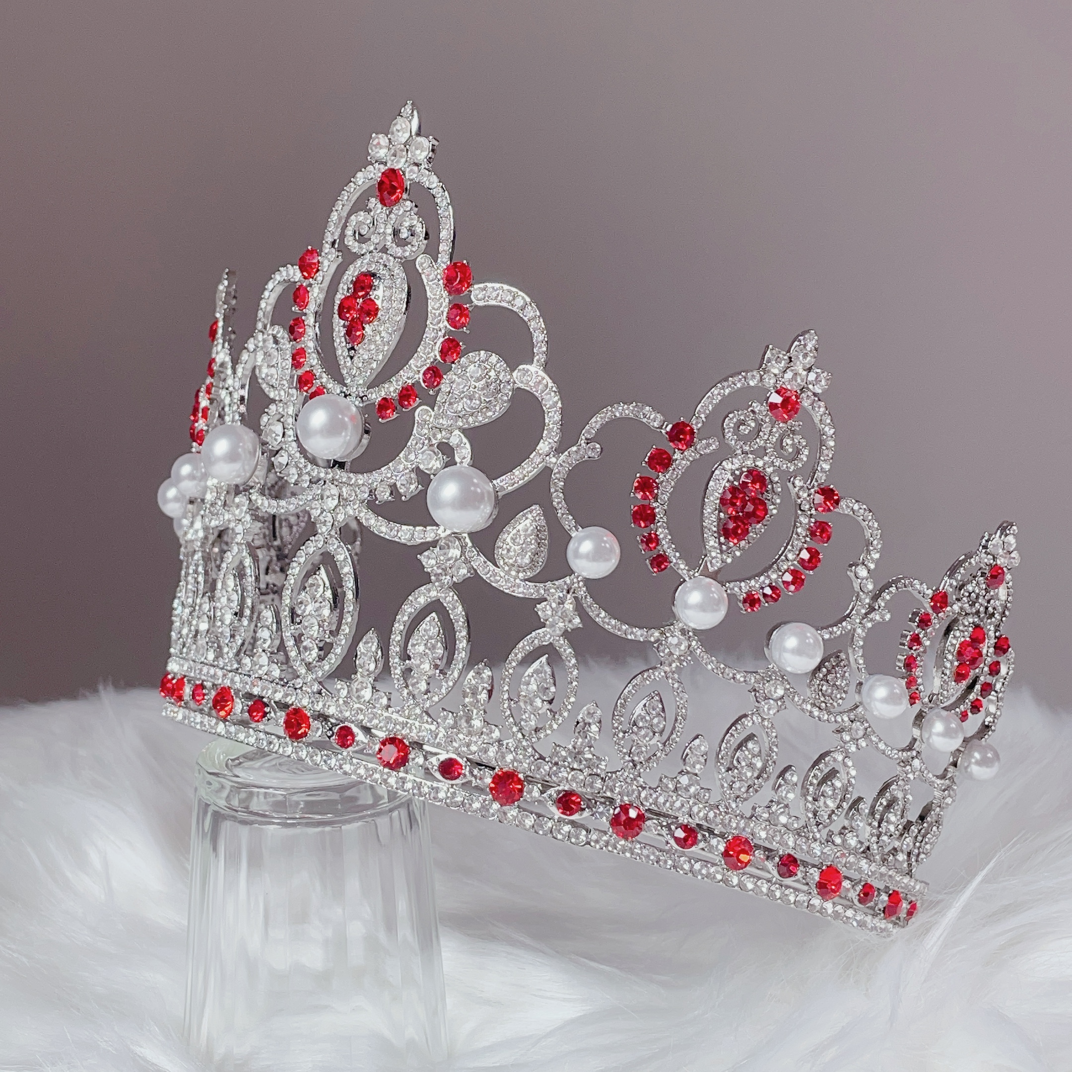 (พร้อมส่ง) มงกุฏ 092 สีแดง มงกุฎนางงาม มงกุฎเพชร มงกุฎประกวด สินค้าพร้อมส่ง ไม่ต้องรอนาน งานพรีเมี่ยม