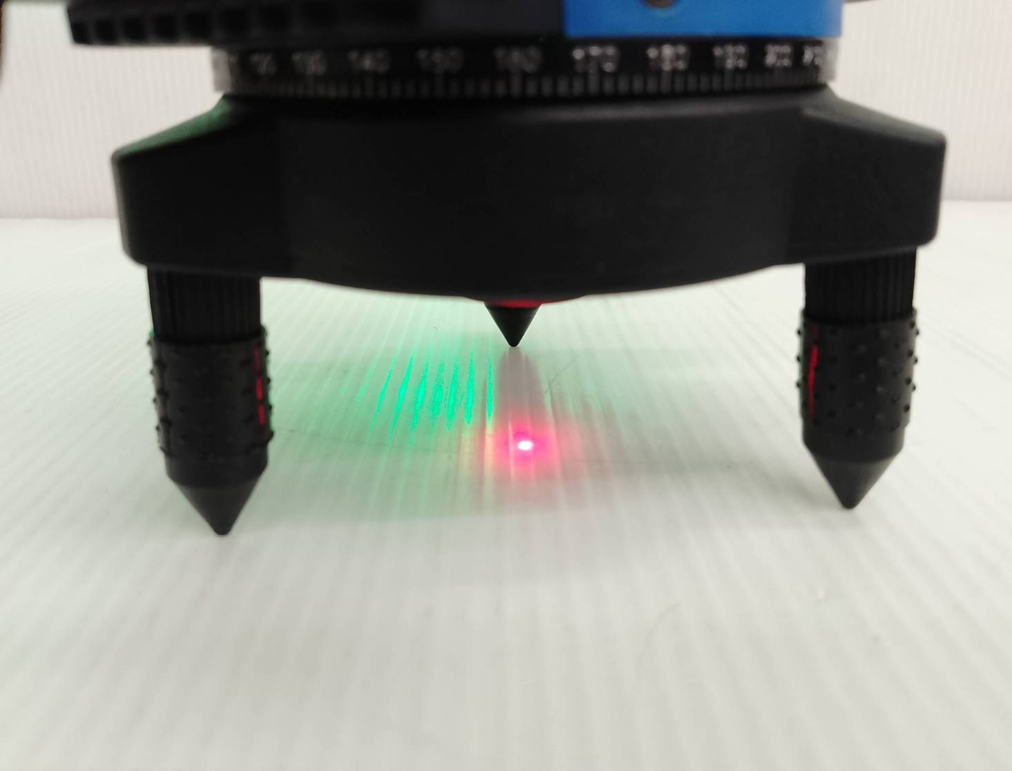 เลเซอร์ระดับ5เส้น แสงเขียว G1-N MARATHON พร้อมขาตั้ง