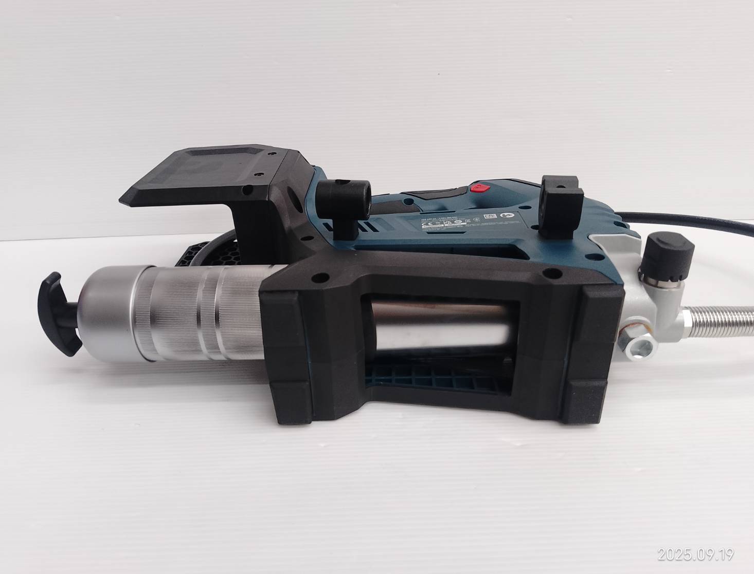 เครื่องอัดจาระบี18V GFP18V-10 BOSCH