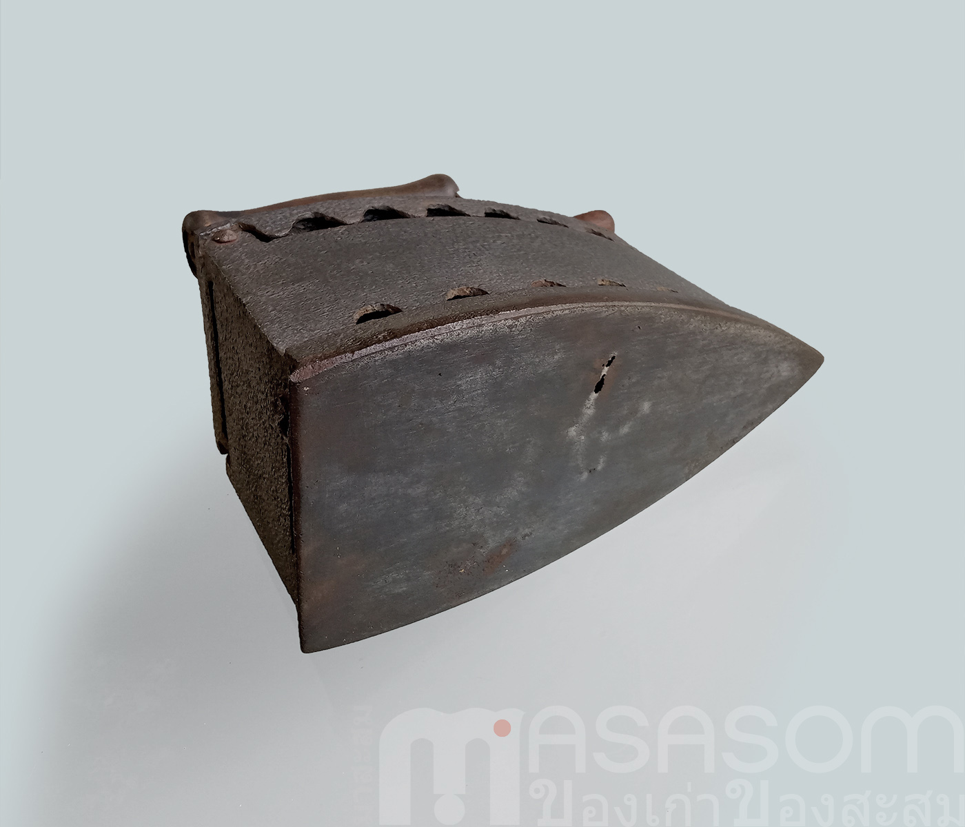 เตารีดเหล็กหล่อเก่ายุโรป