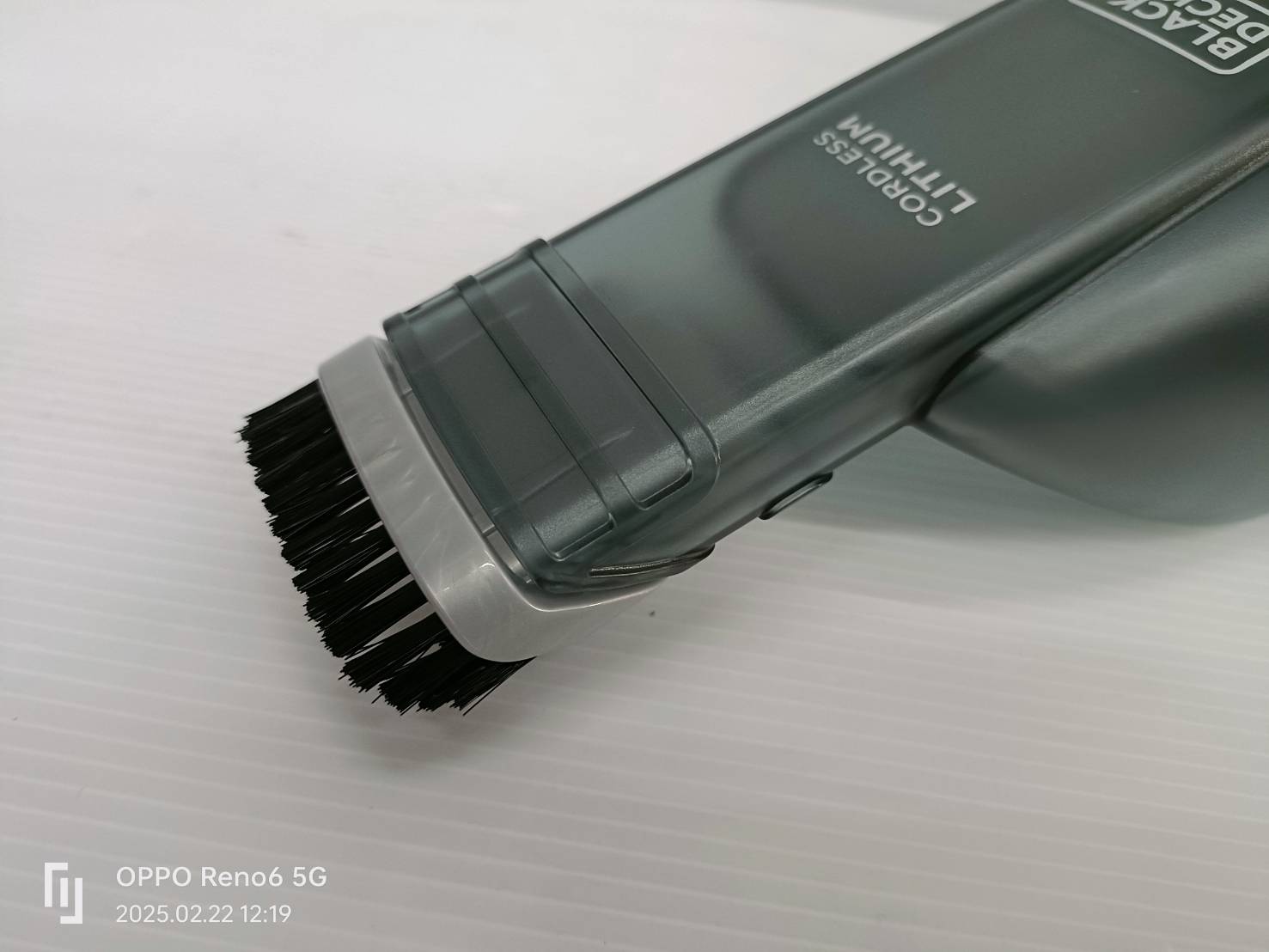 เครื่องดูดฝุ่นมือถือไร้สาย 20V BCHV001D1E-B1 BLACK&DECKER